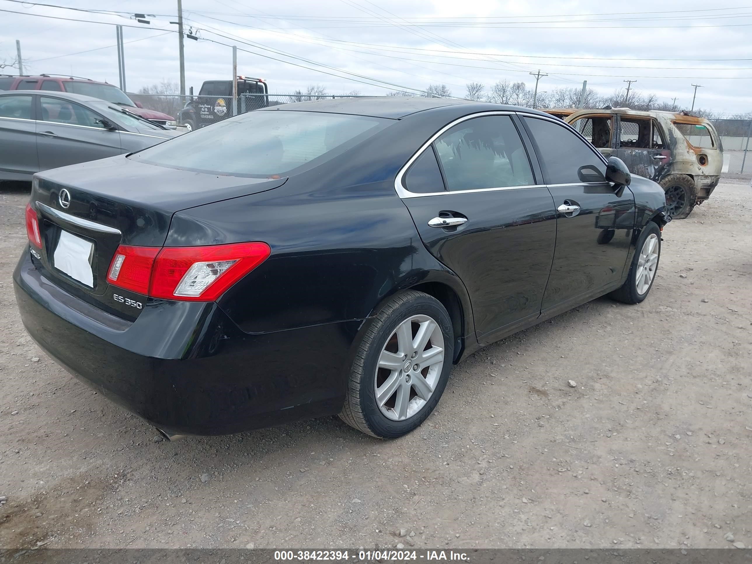 Photo 3 VIN: JTHBJ46G572108337 - LEXUS ES 