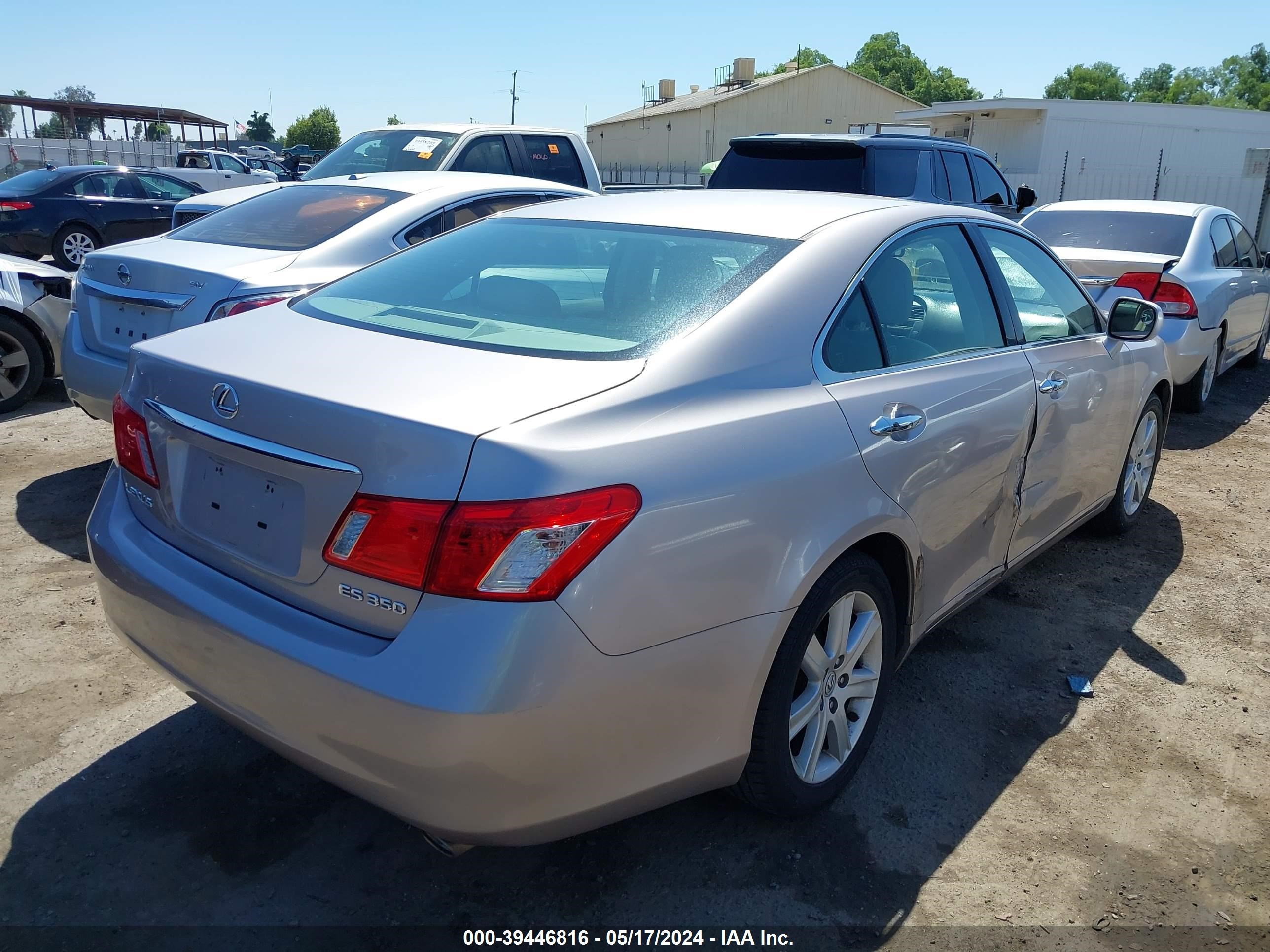 Photo 3 VIN: JTHBJ46G572124005 - LEXUS ES 