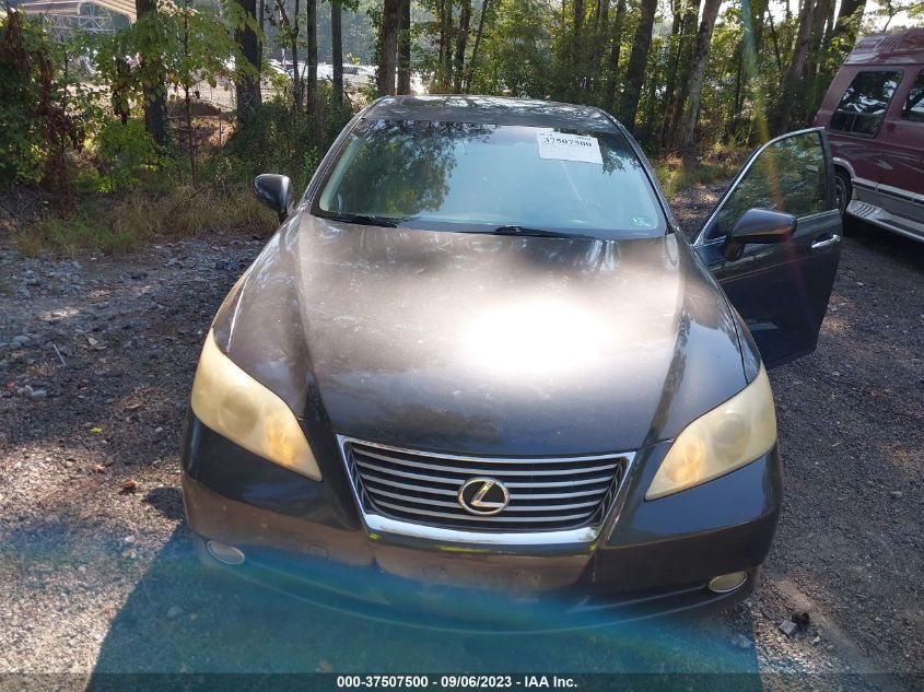 Photo 5 VIN: JTHBJ46G582155711 - LEXUS ES 