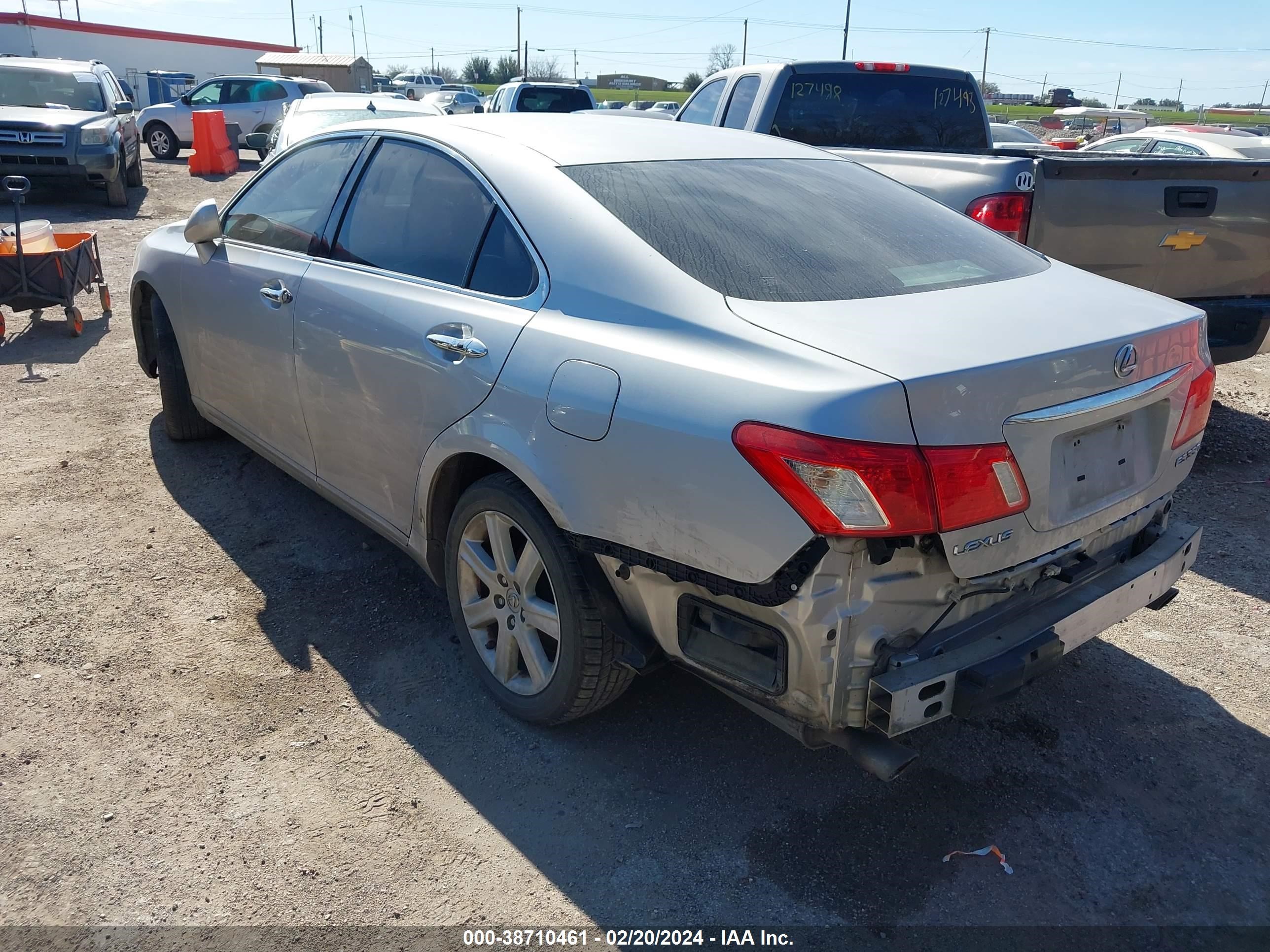 Photo 2 VIN: JTHBJ46G582206222 - LEXUS ES 