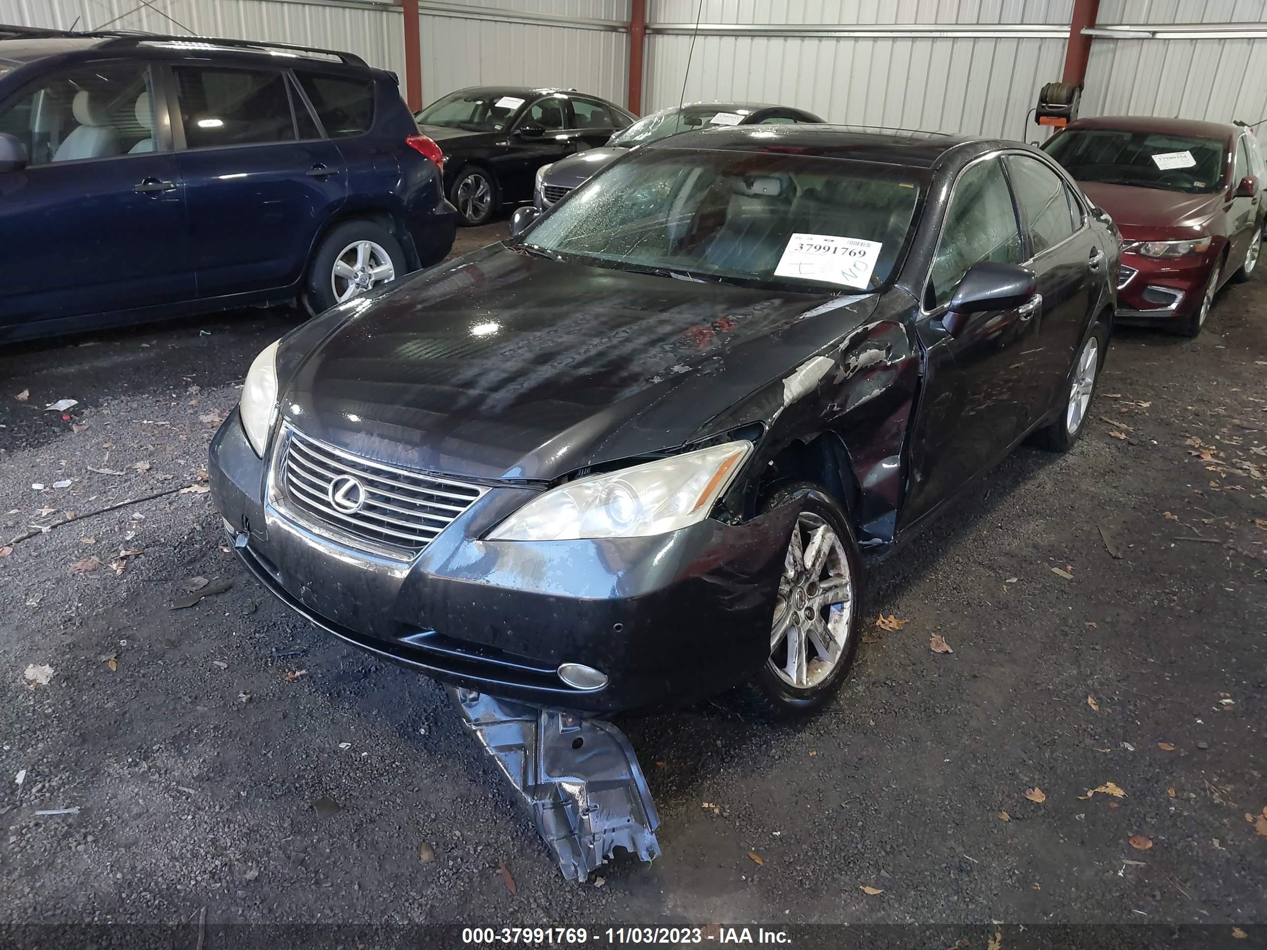 Photo 1 VIN: JTHBJ46G582269160 - LEXUS ES 