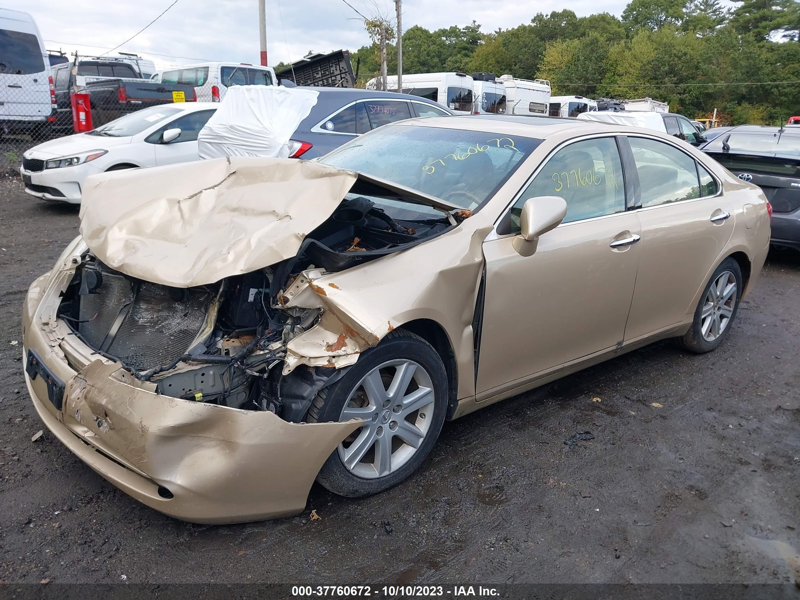 Photo 1 VIN: JTHBJ46G582271863 - LEXUS ES 