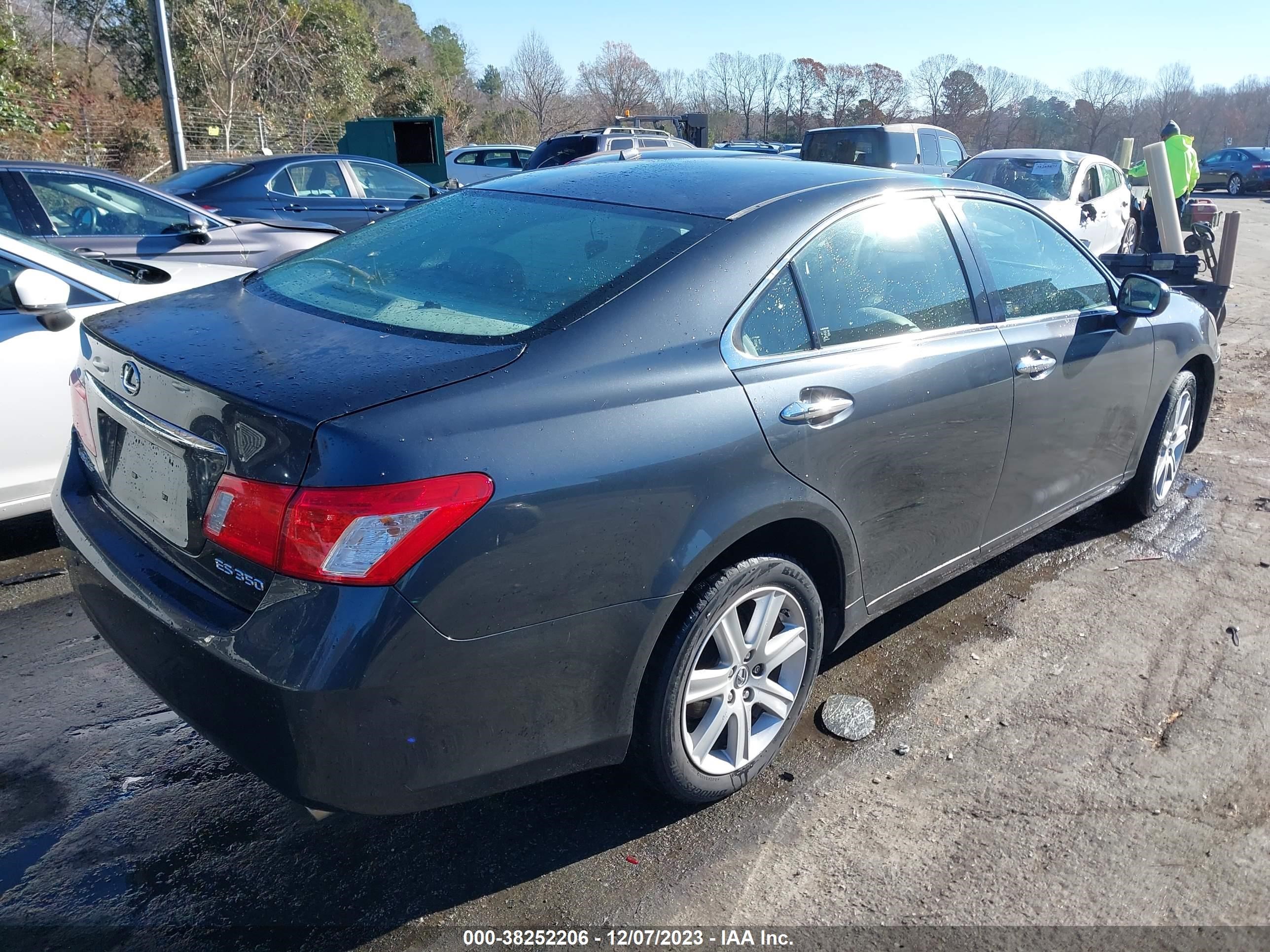 Photo 3 VIN: JTHBJ46G592293962 - LEXUS ES 