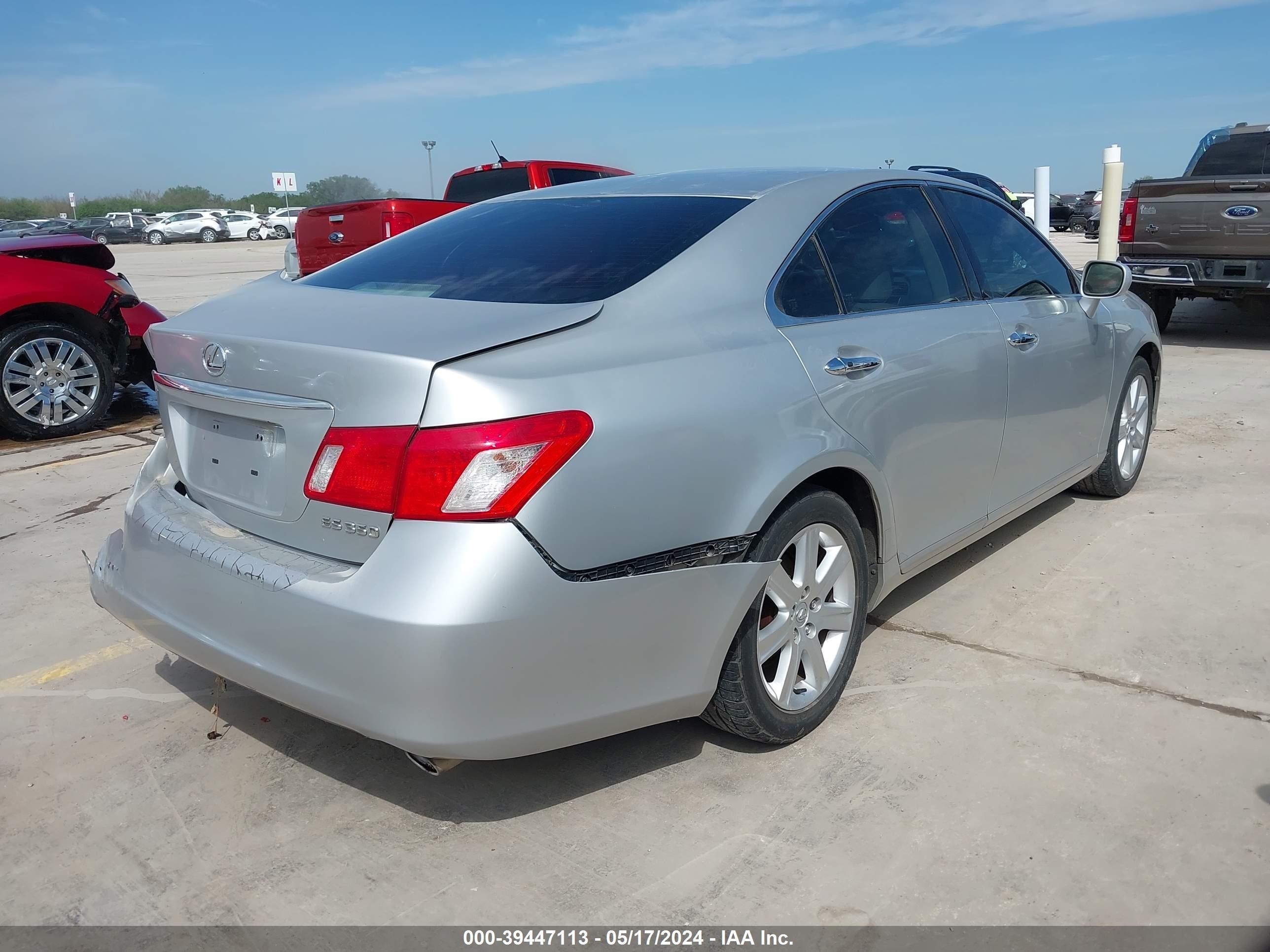 Photo 3 VIN: JTHBJ46G592299499 - LEXUS ES 