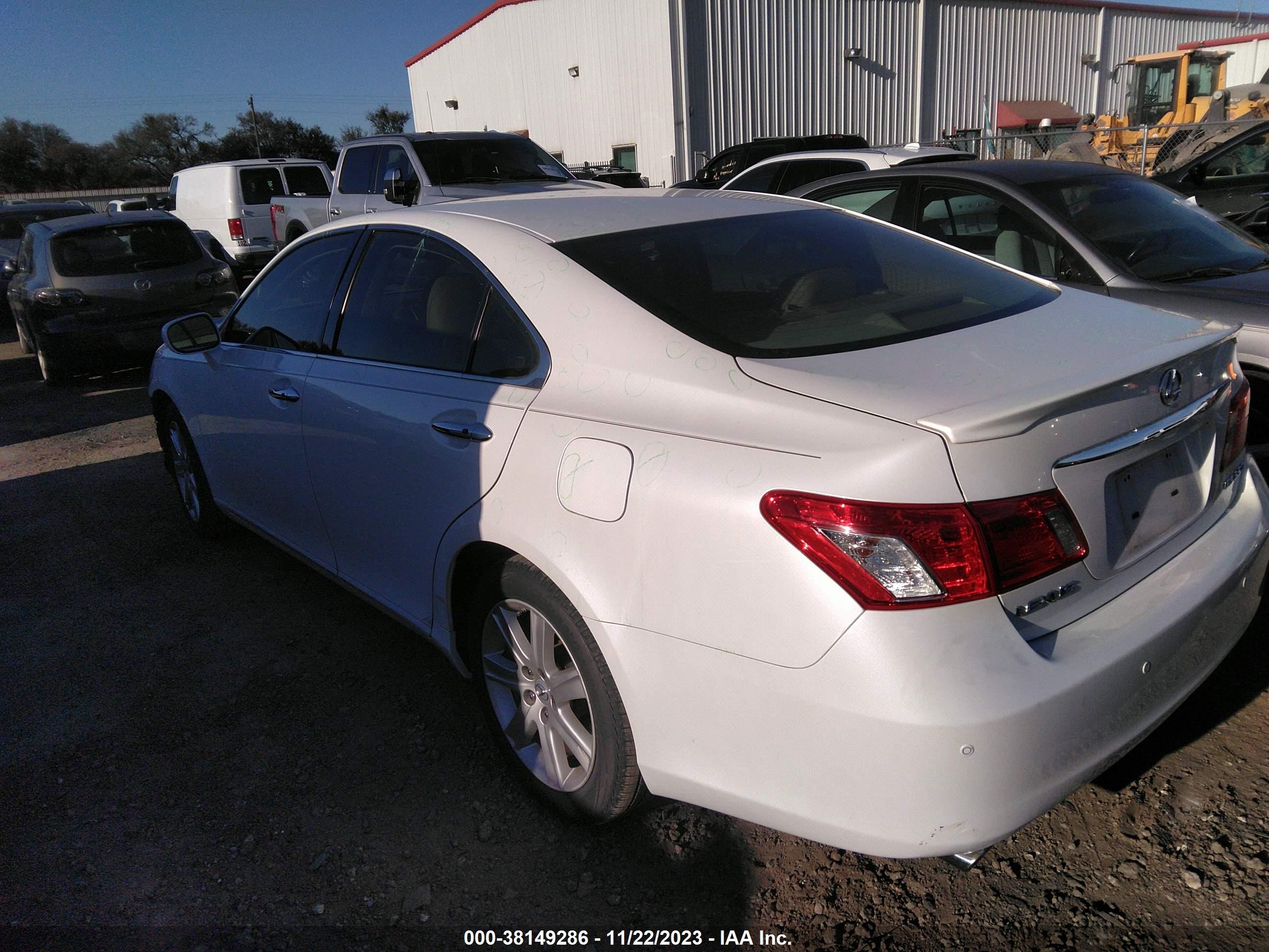 Photo 2 VIN: JTHBJ46G592307312 - LEXUS ES 