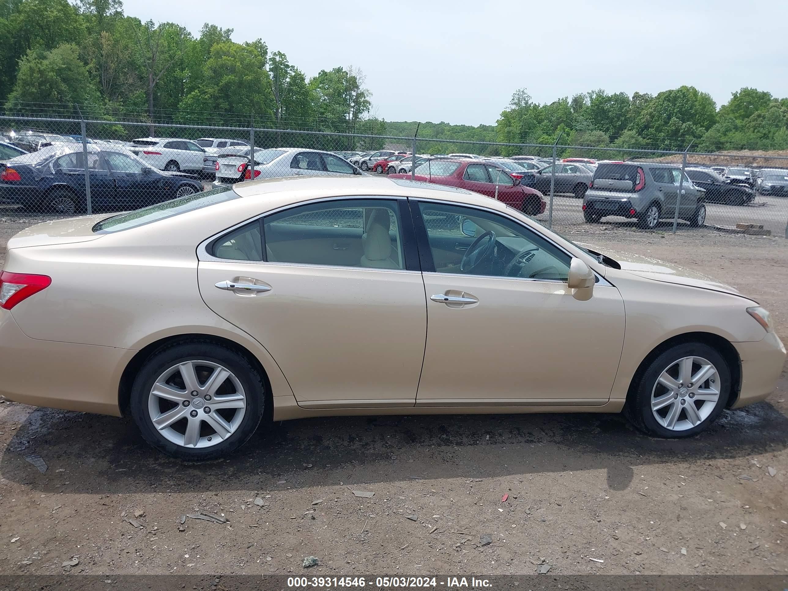 Photo 13 VIN: JTHBJ46G672029727 - LEXUS ES 