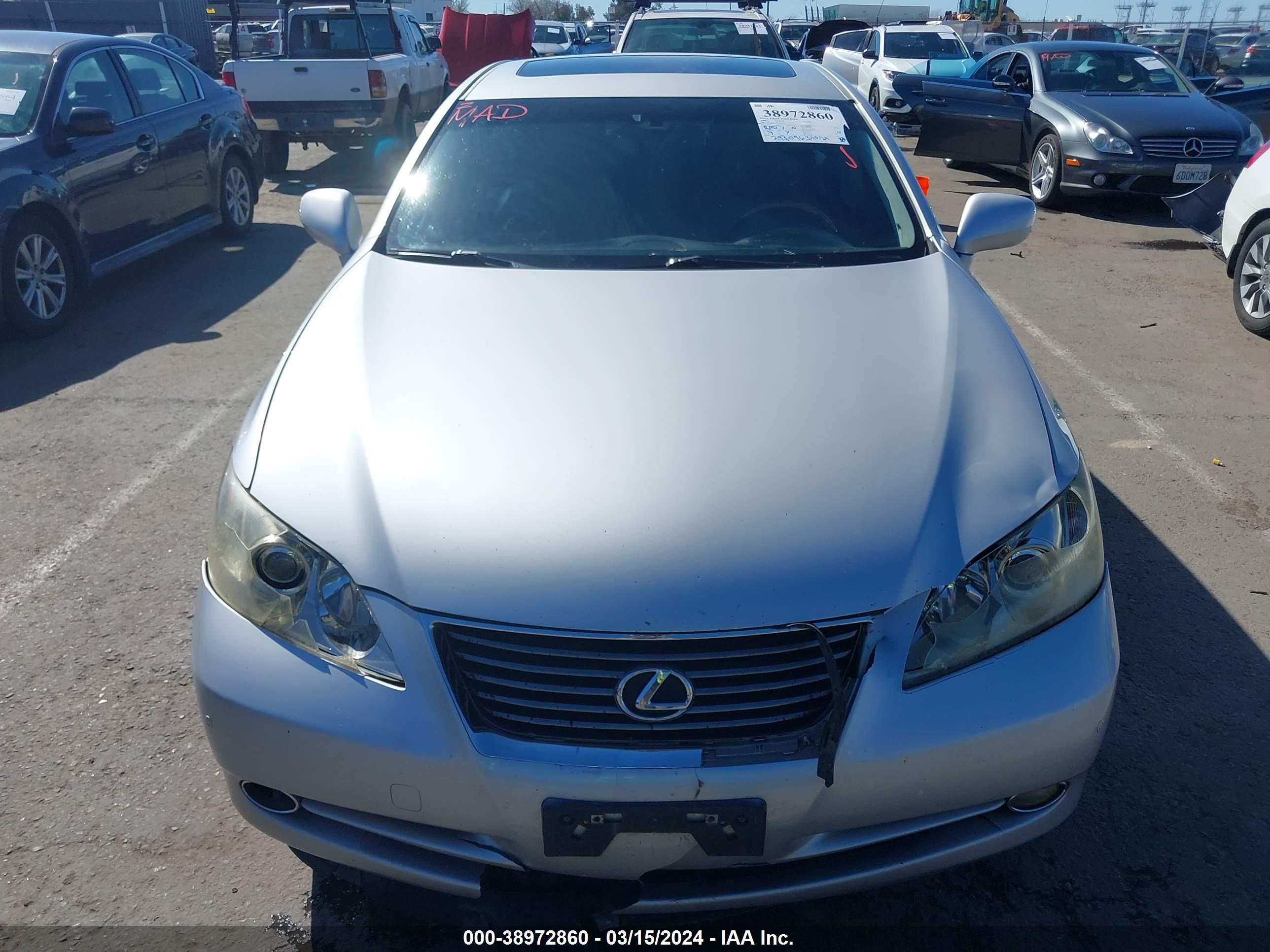 Photo 11 VIN: JTHBJ46G672047371 - LEXUS ES 