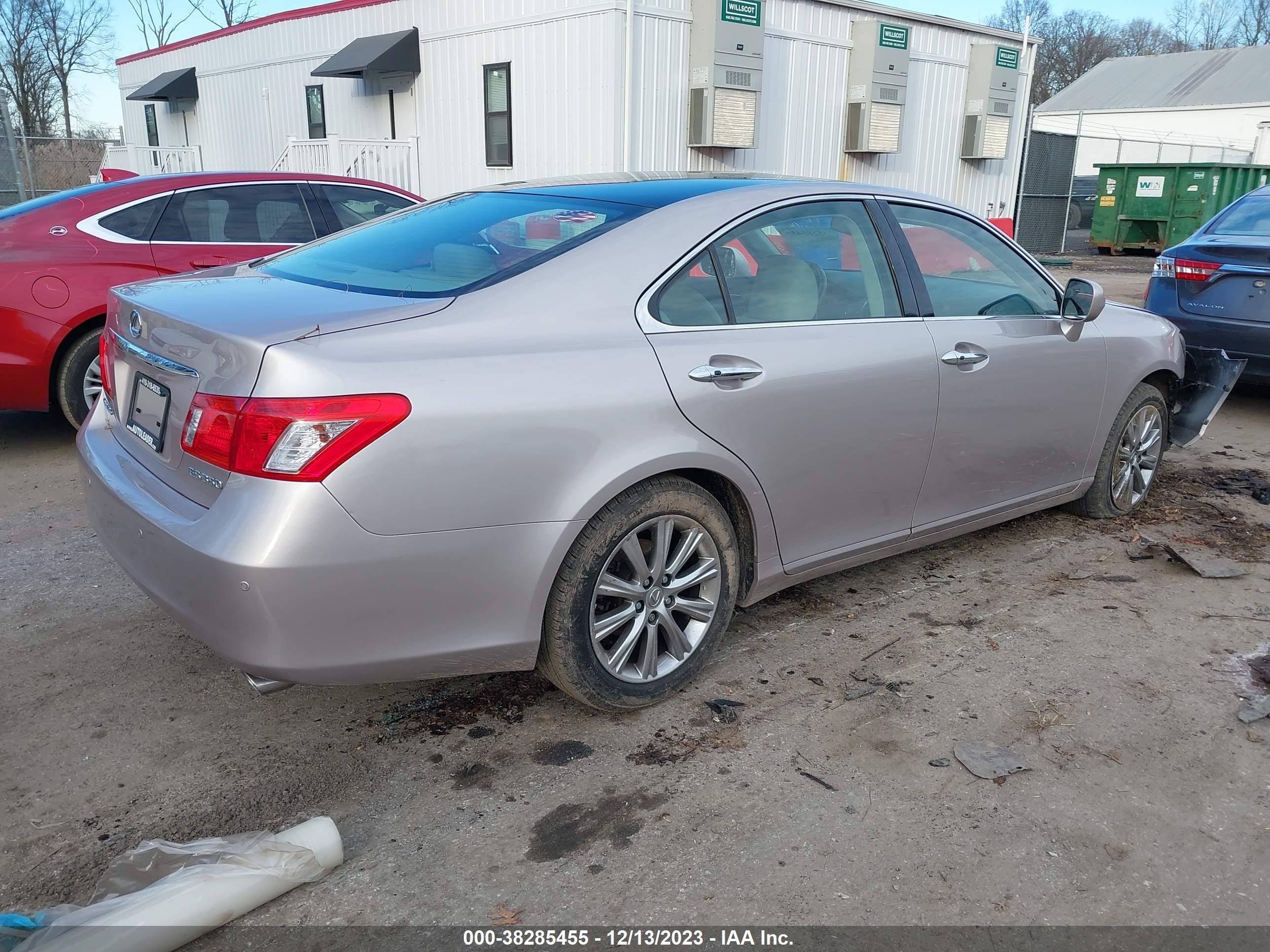 Photo 3 VIN: JTHBJ46G672074909 - LEXUS ES 