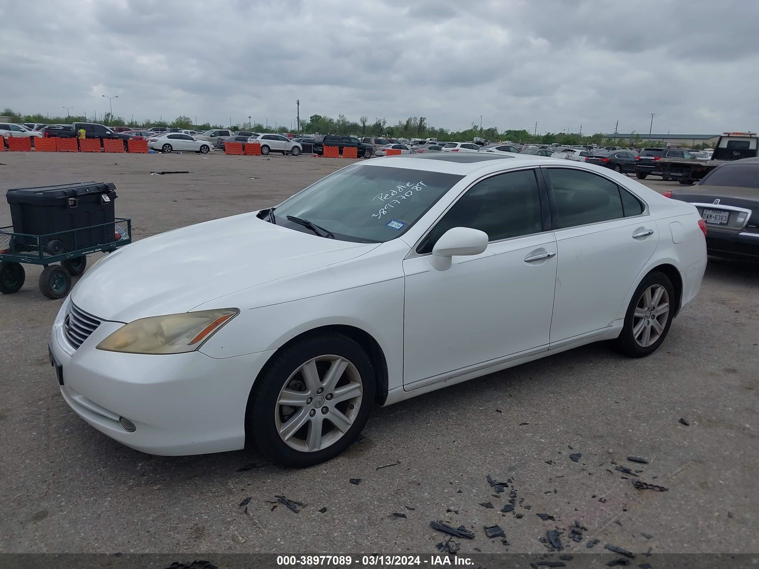 Photo 1 VIN: JTHBJ46G692279116 - LEXUS ES 