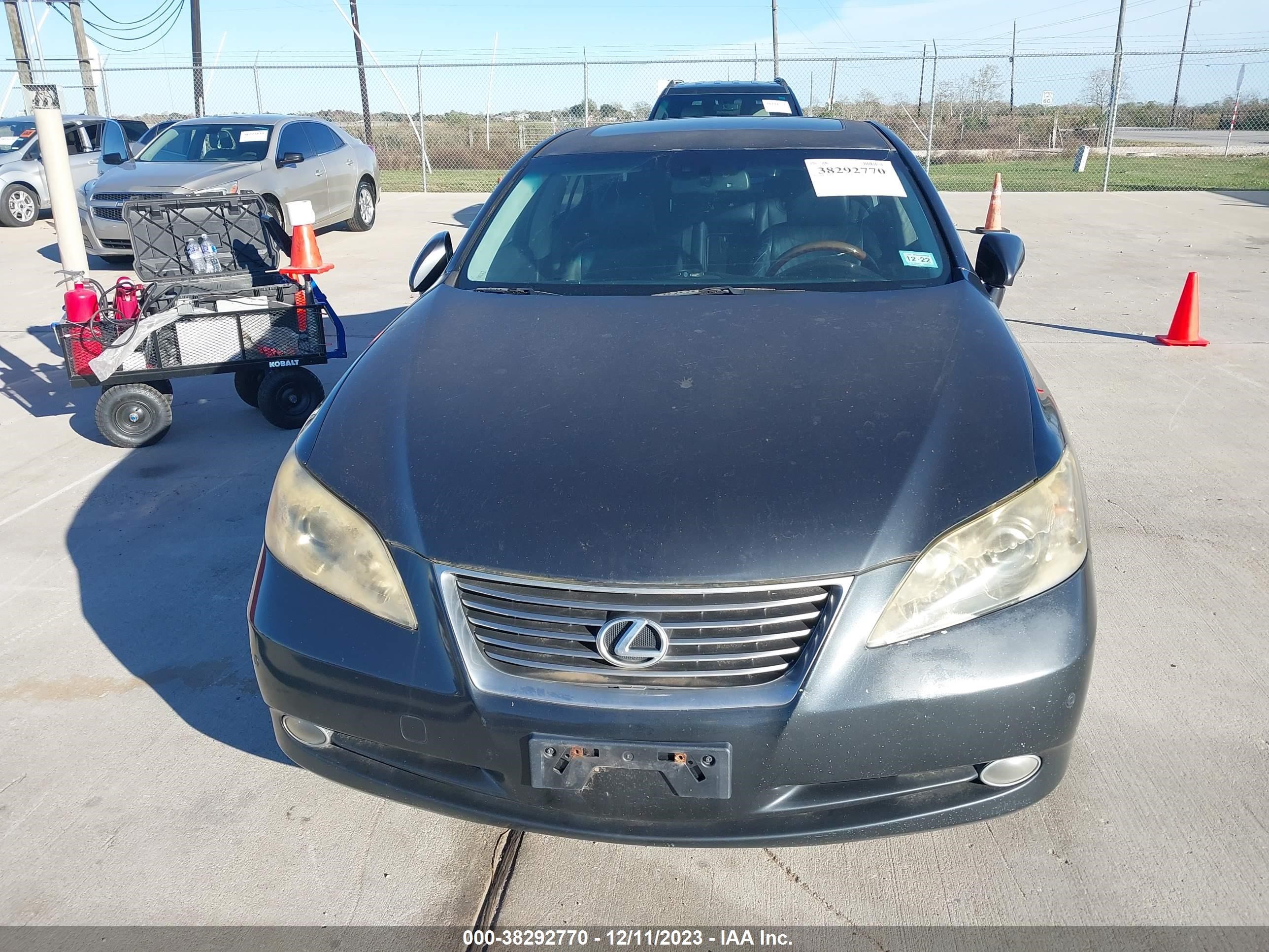 Photo 5 VIN: JTHBJ46G692290889 - LEXUS ES 