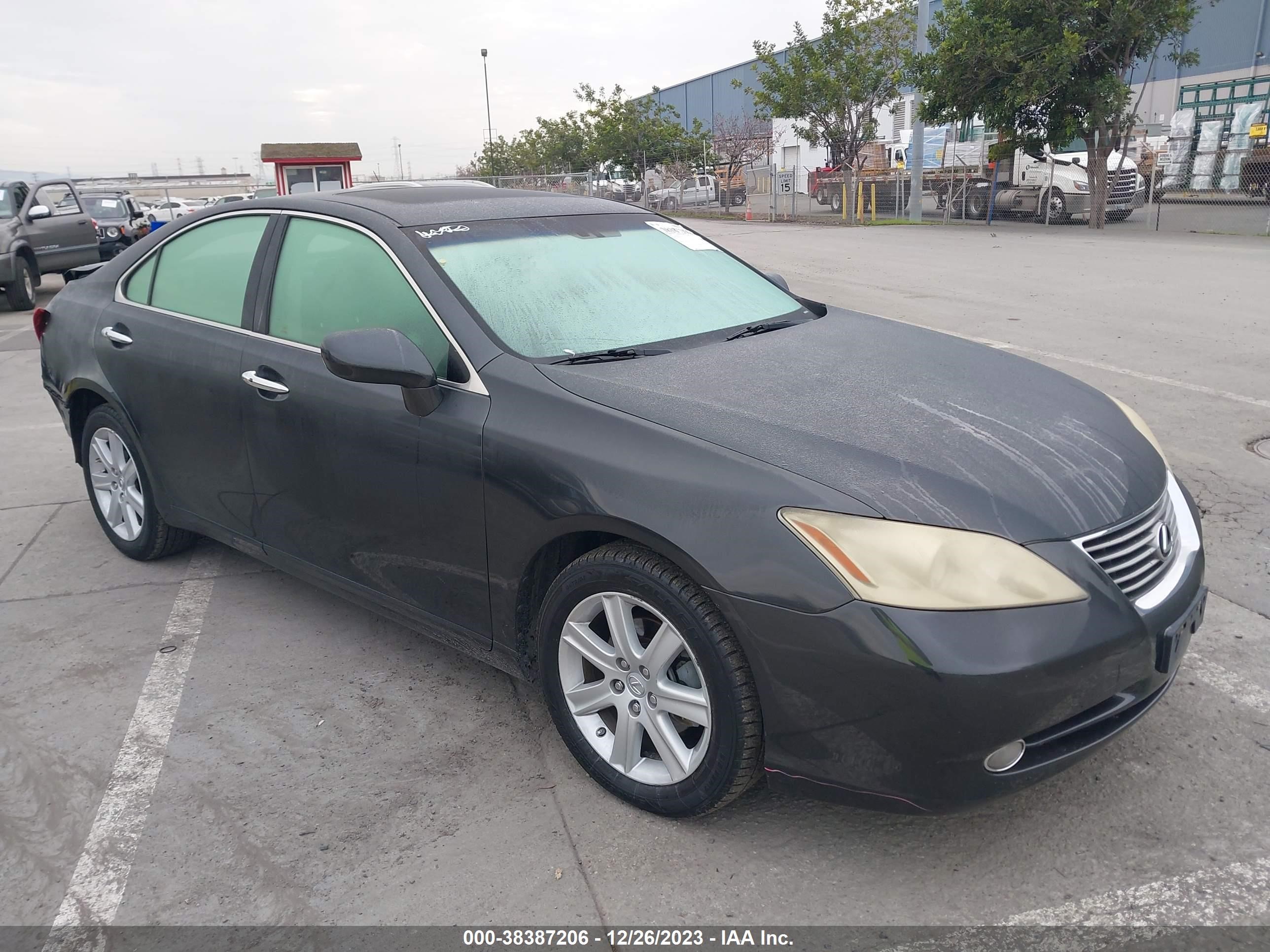 Photo 1 VIN: JTHBJ46G692296062 - LEXUS ES 