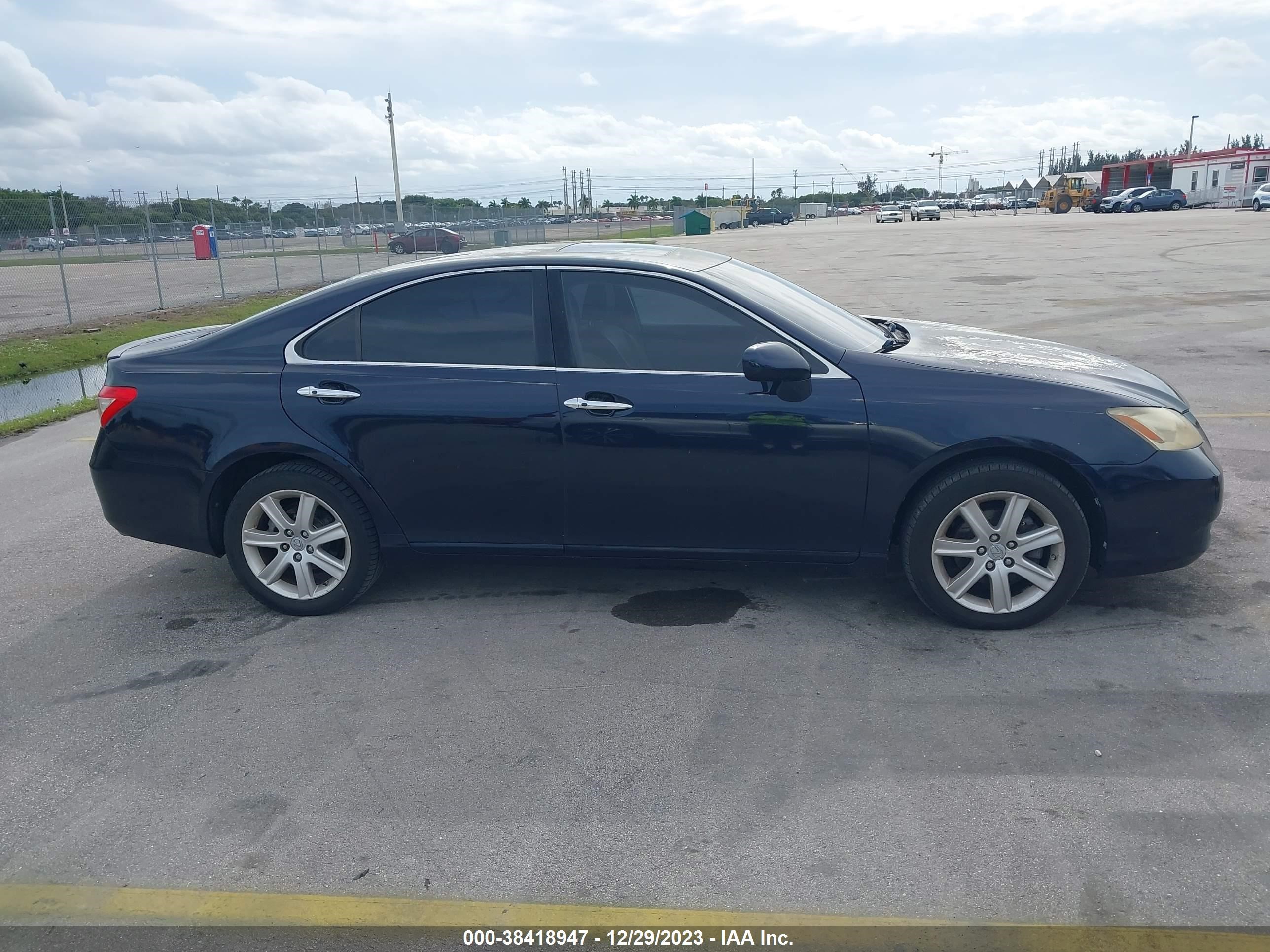 Photo 12 VIN: JTHBJ46G692312213 - LEXUS ES 