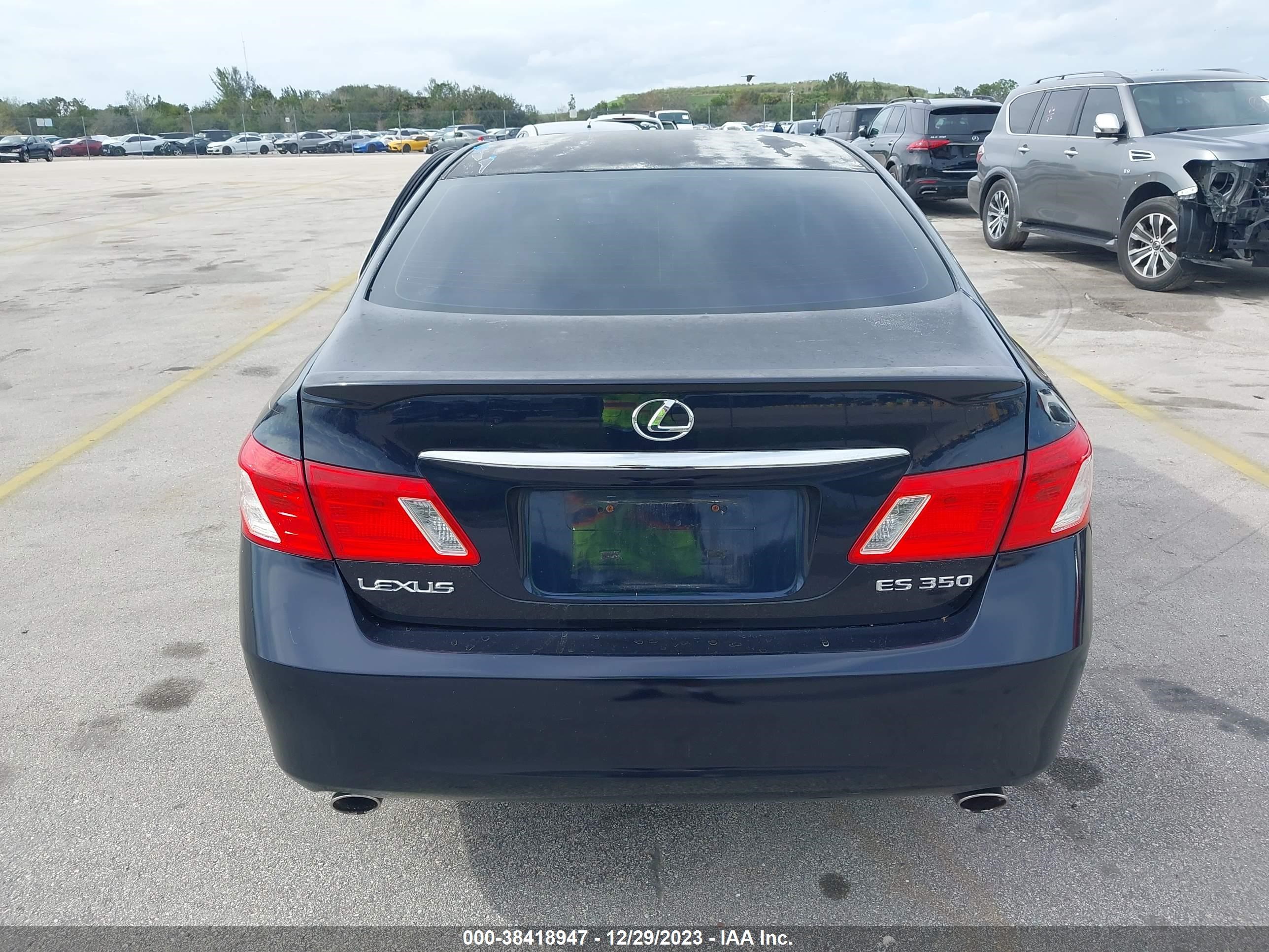 Photo 15 VIN: JTHBJ46G692312213 - LEXUS ES 