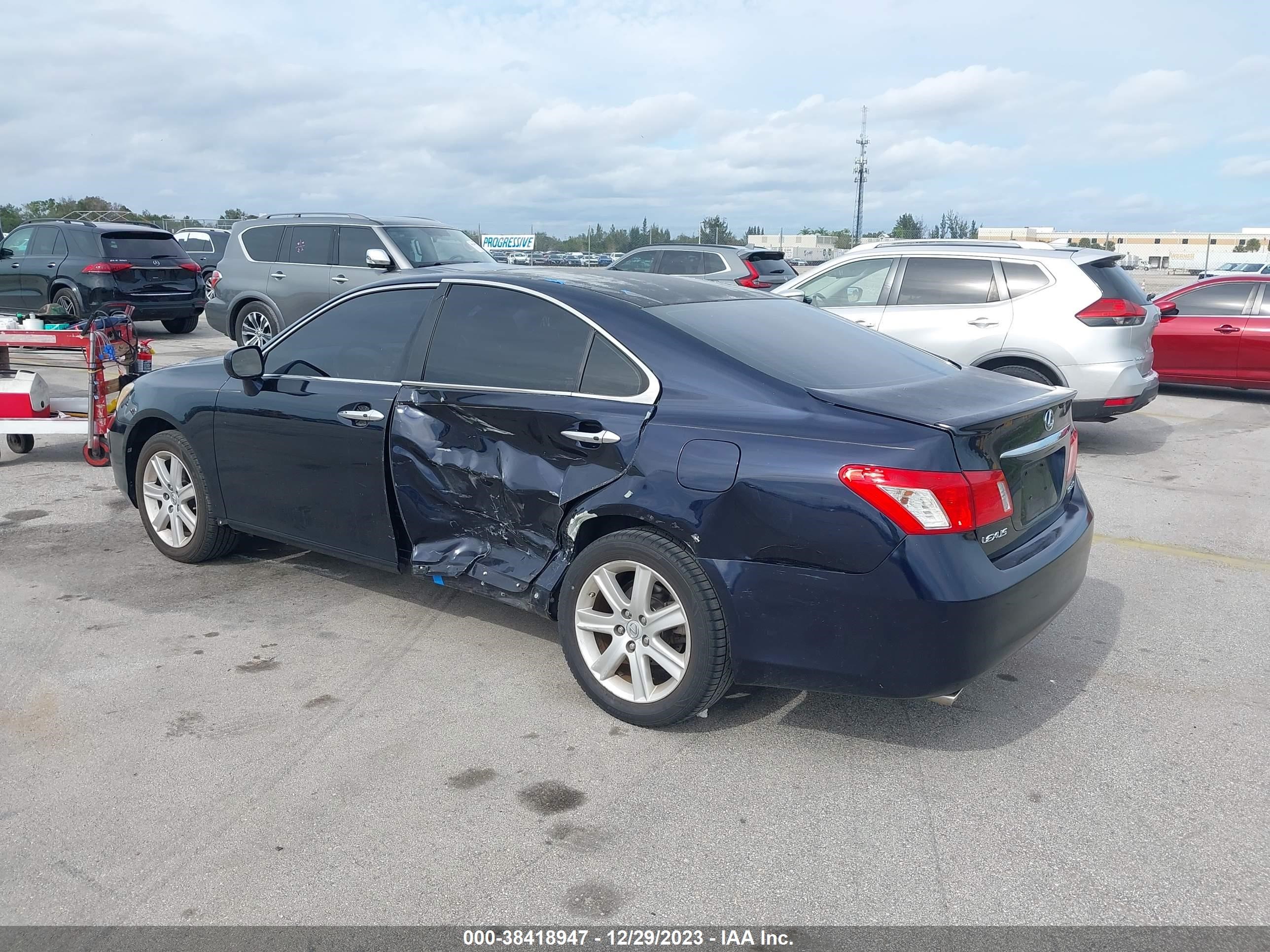 Photo 2 VIN: JTHBJ46G692312213 - LEXUS ES 