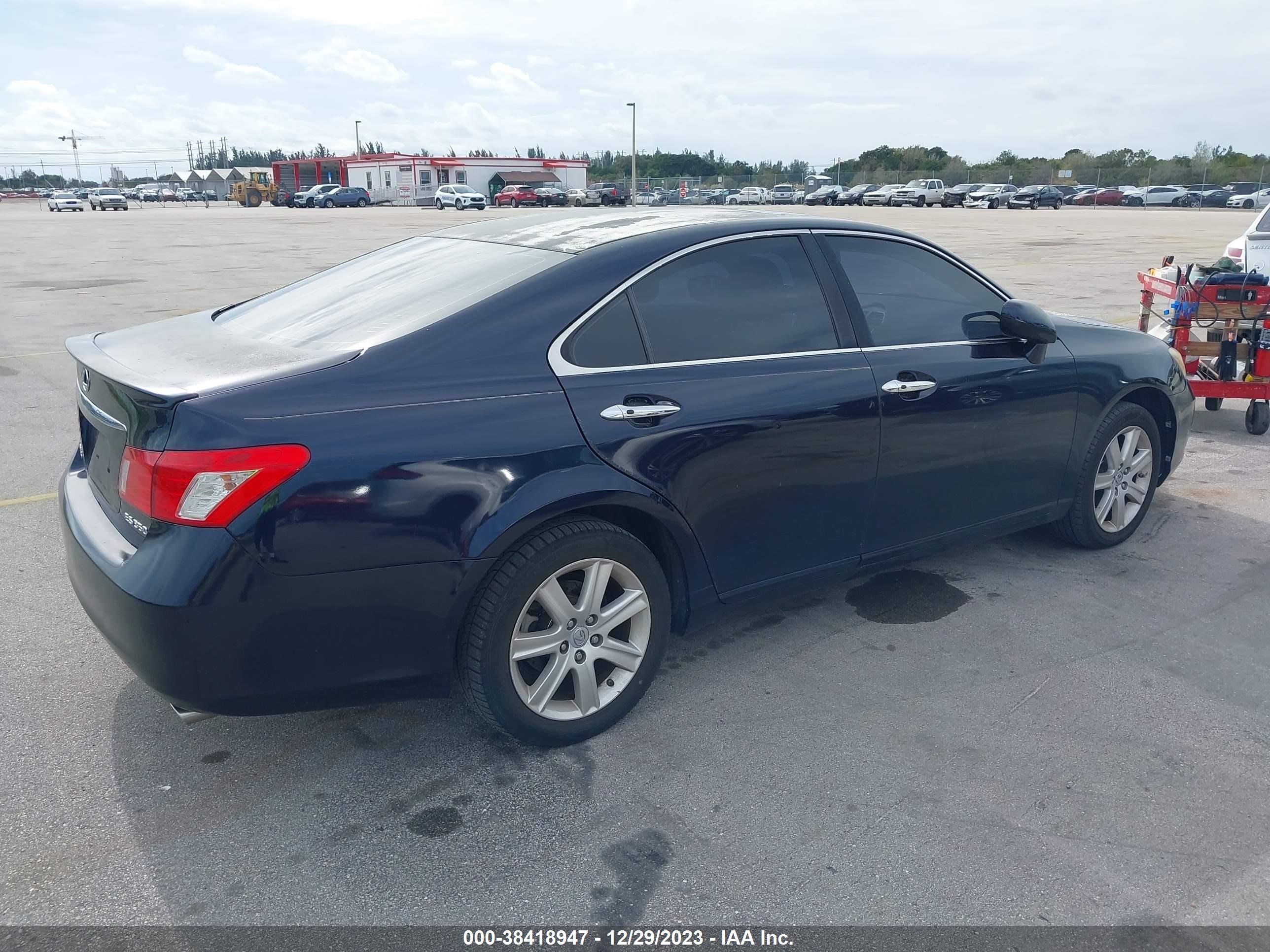 Photo 3 VIN: JTHBJ46G692312213 - LEXUS ES 