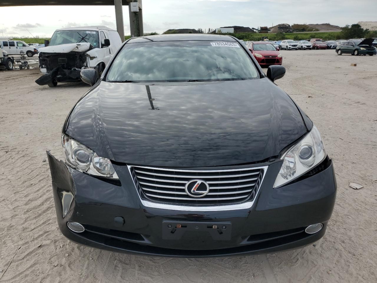 Photo 4 VIN: JTHBJ46G692322790 - LEXUS ES 