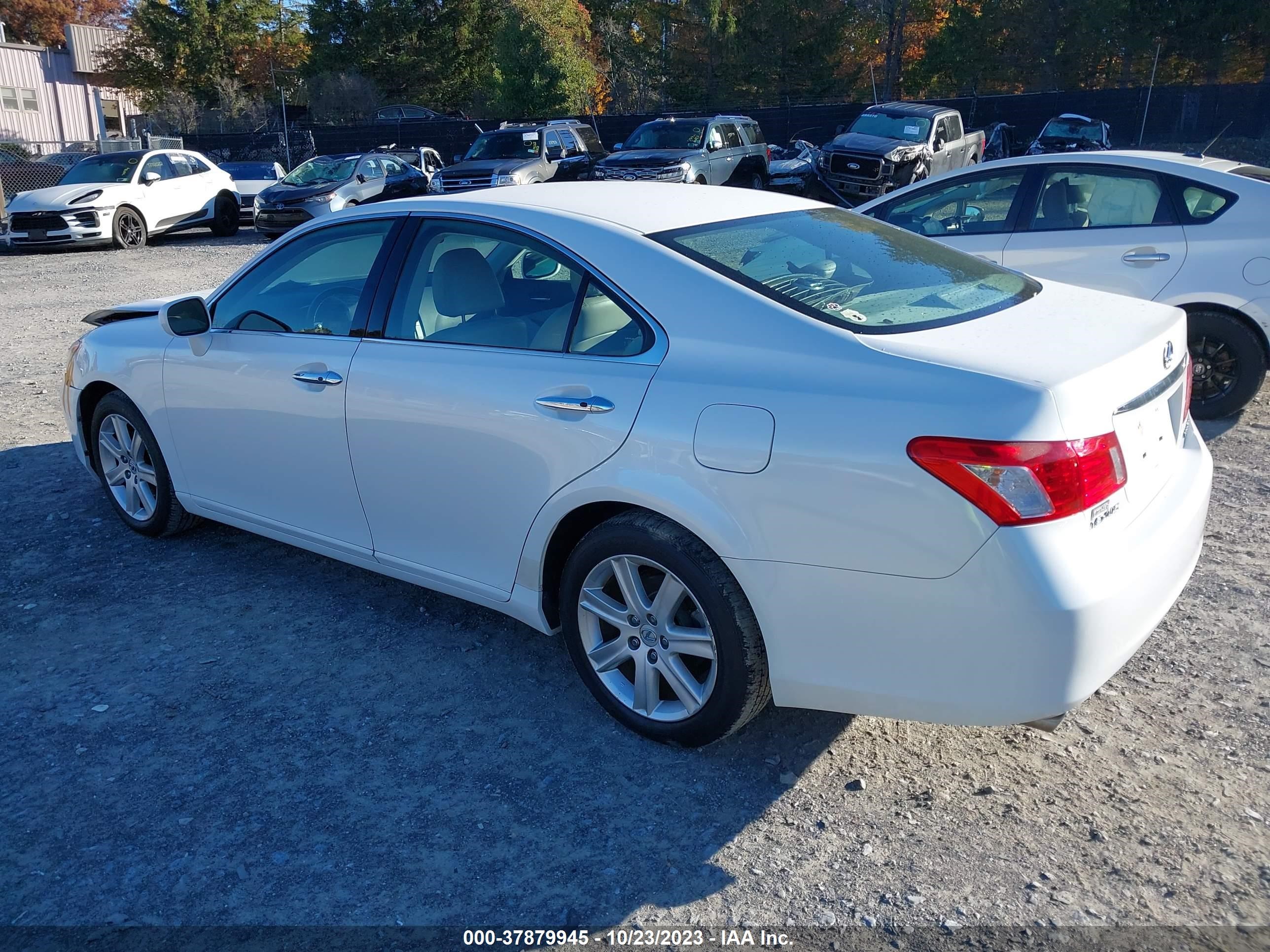 Photo 2 VIN: JTHBJ46G692329853 - LEXUS ES 