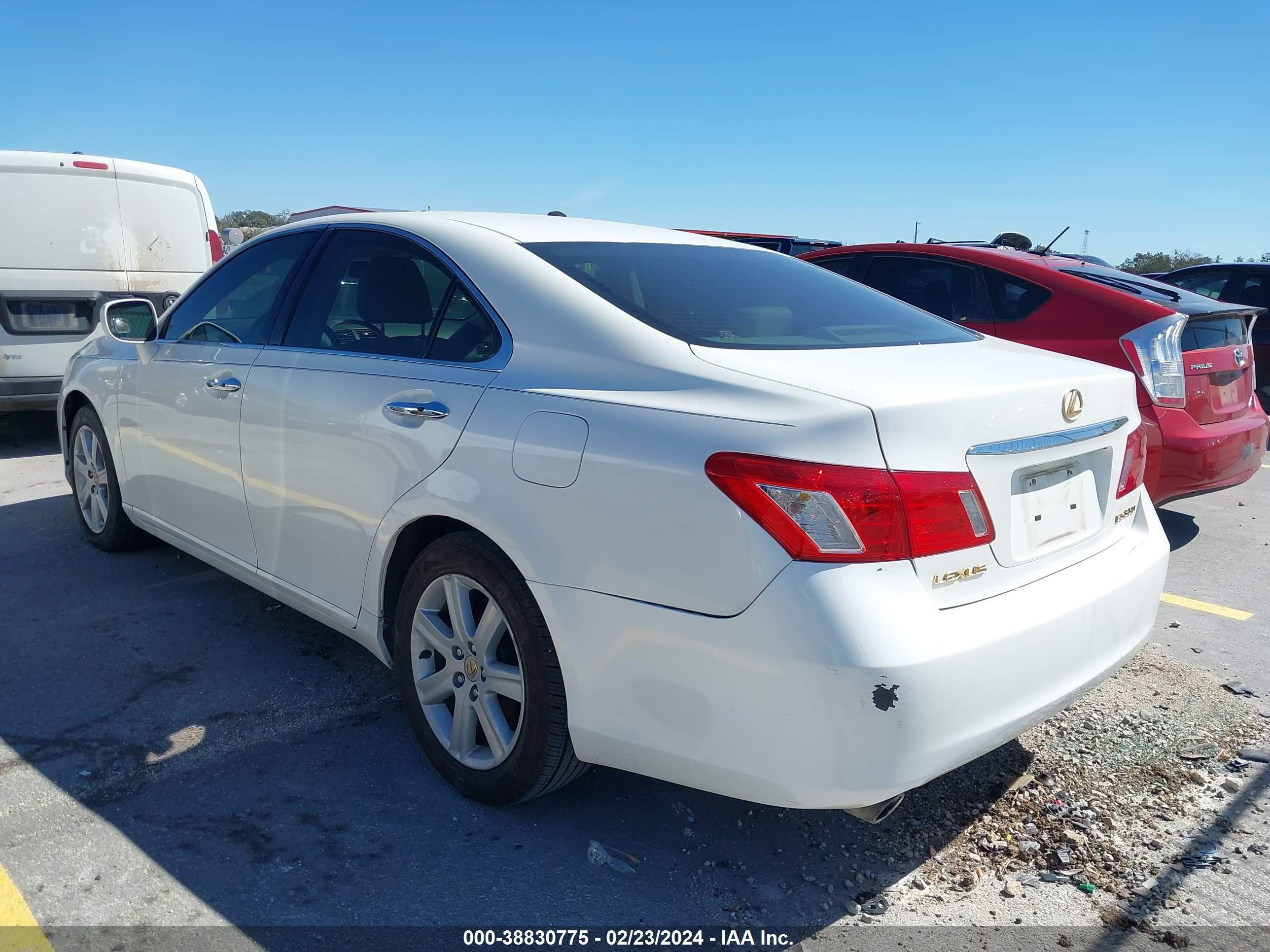 Photo 2 VIN: JTHBJ46G772004254 - LEXUS ES 