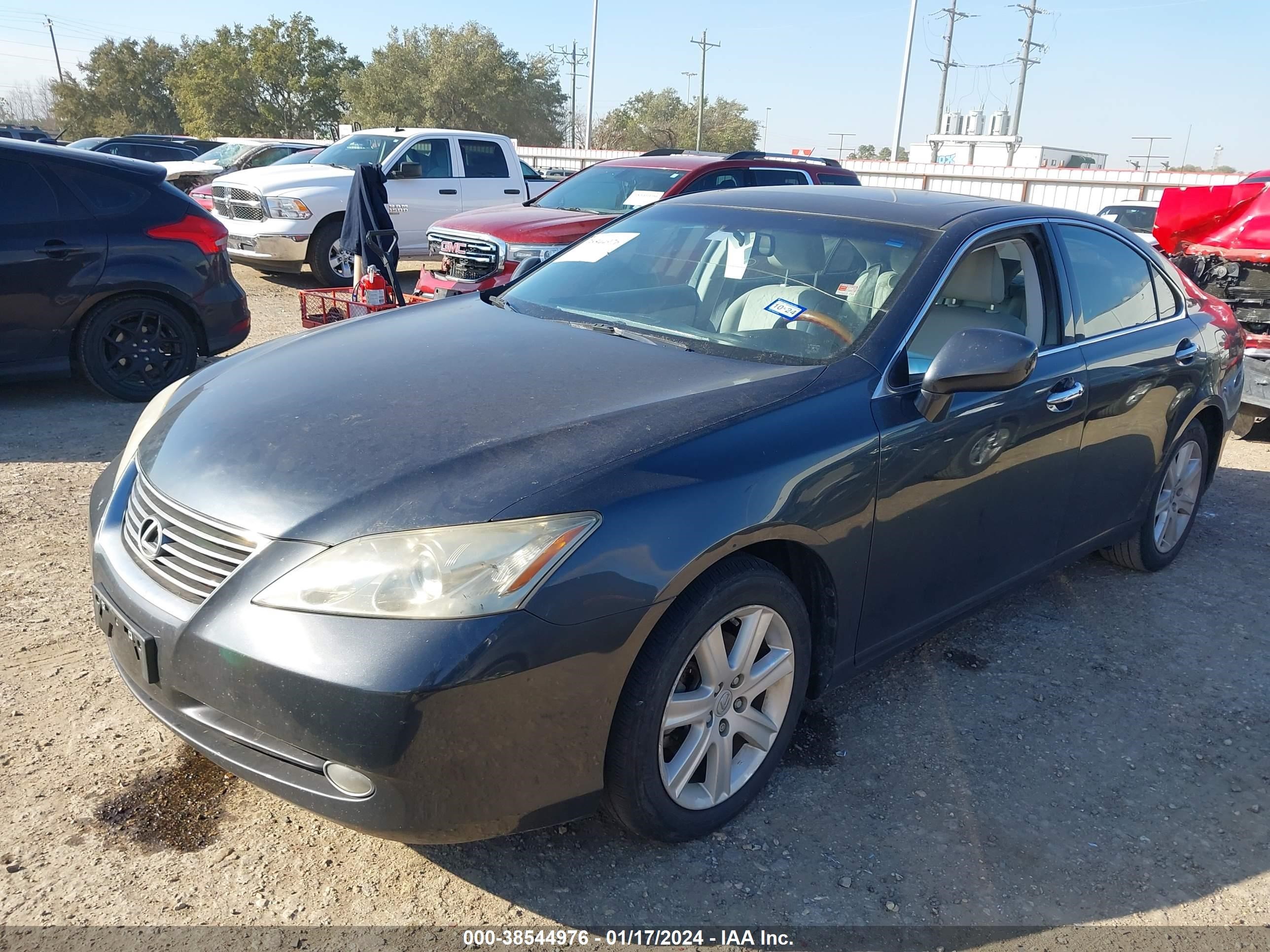 Photo 1 VIN: JTHBJ46G772029056 - LEXUS ES 