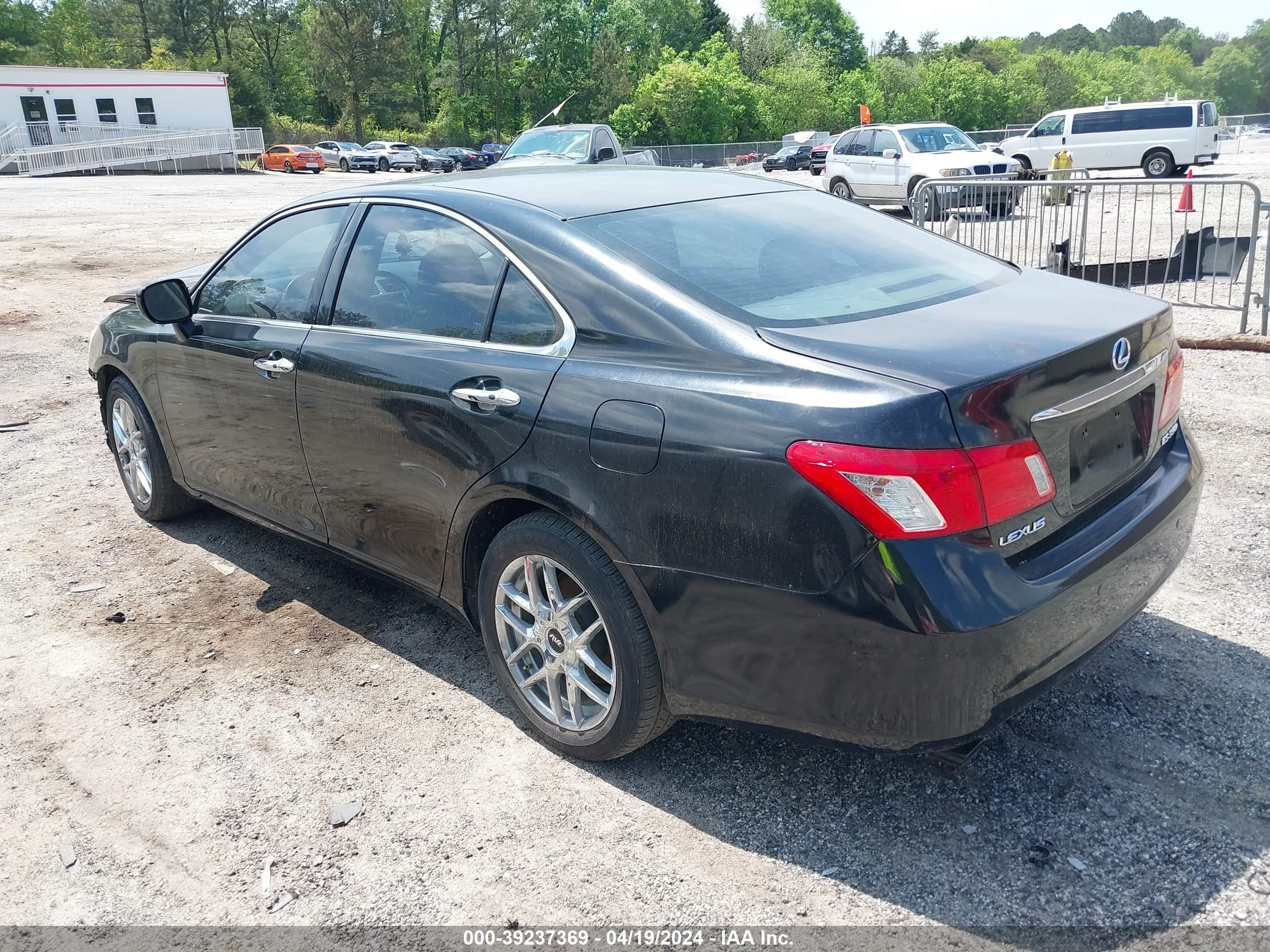 Photo 2 VIN: JTHBJ46G772063143 - LEXUS ES 