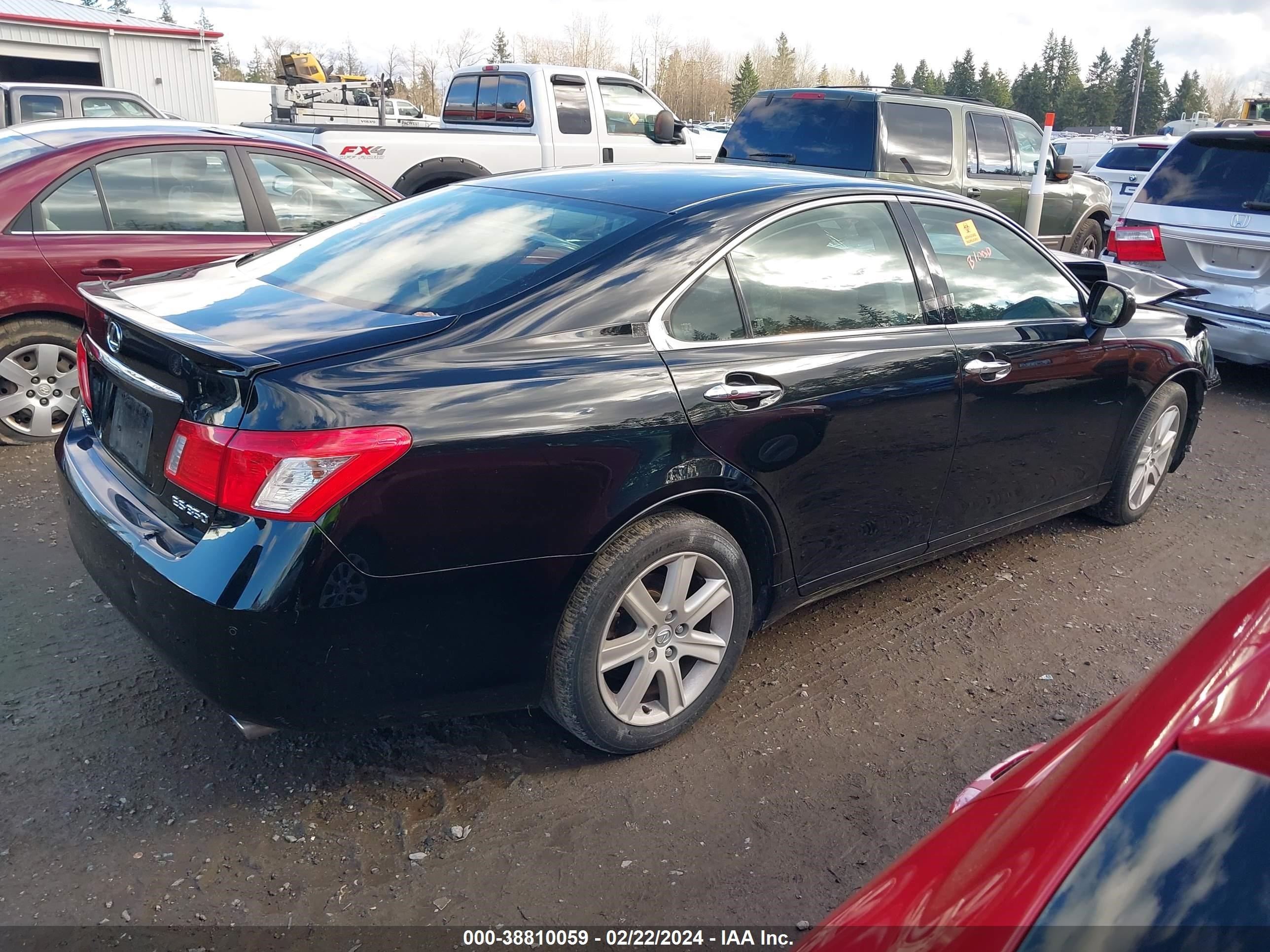 Photo 3 VIN: JTHBJ46G772086275 - LEXUS ES 