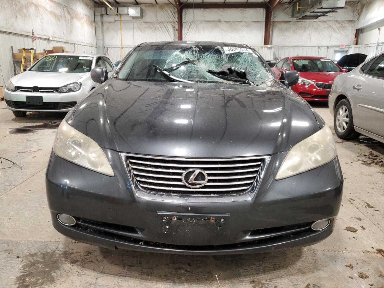 Photo 4 VIN: JTHBJ46G772136057 - LEXUS ES 