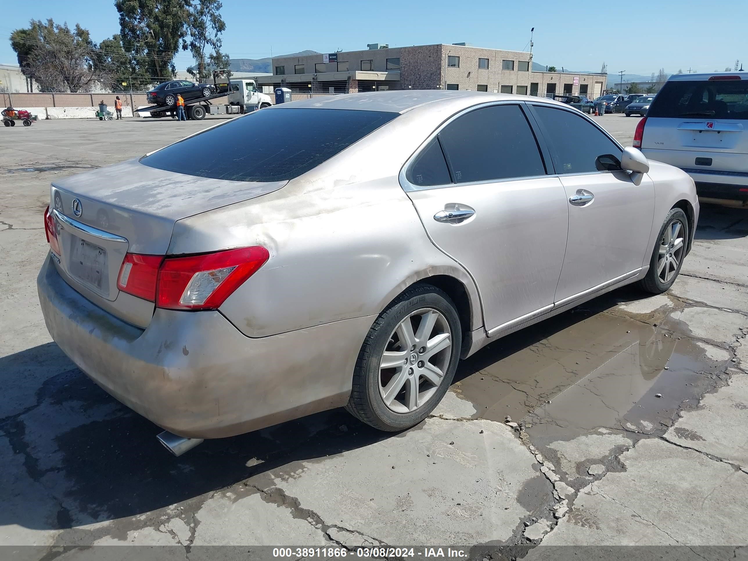 Photo 3 VIN: JTHBJ46G782162286 - LEXUS ES 