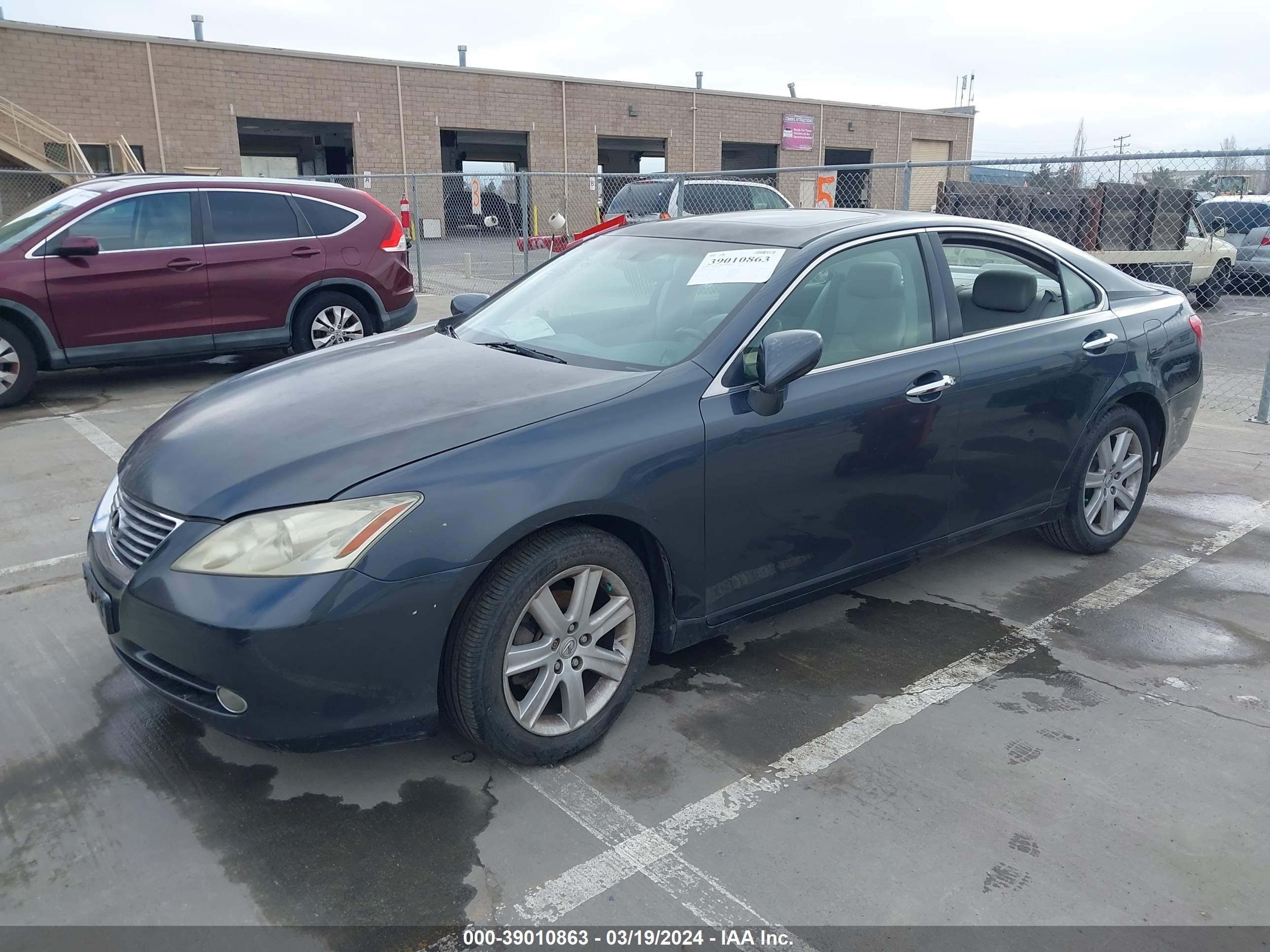 Photo 1 VIN: JTHBJ46G782183042 - LEXUS ES 