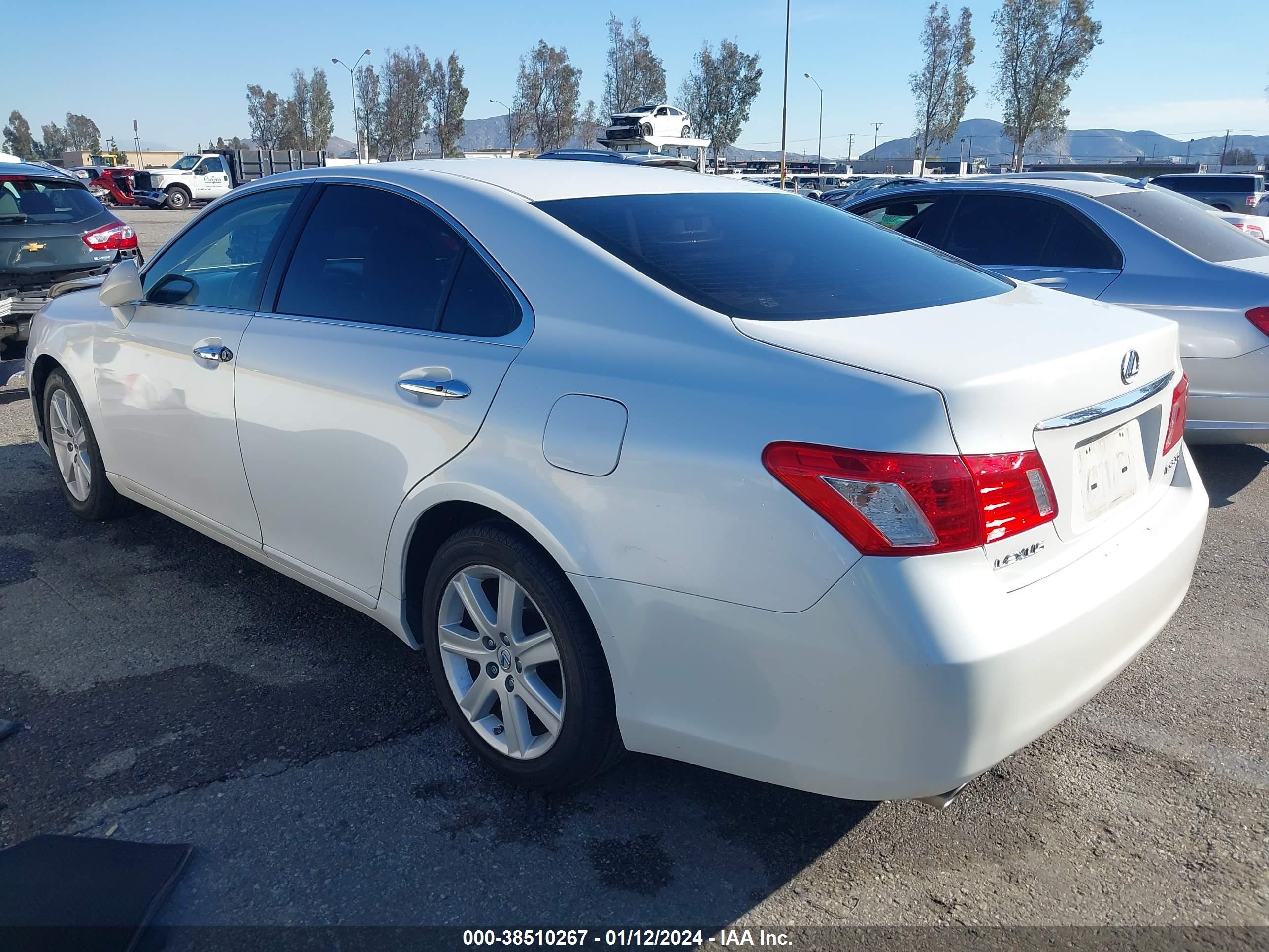 Photo 2 VIN: JTHBJ46G792289816 - LEXUS ES 