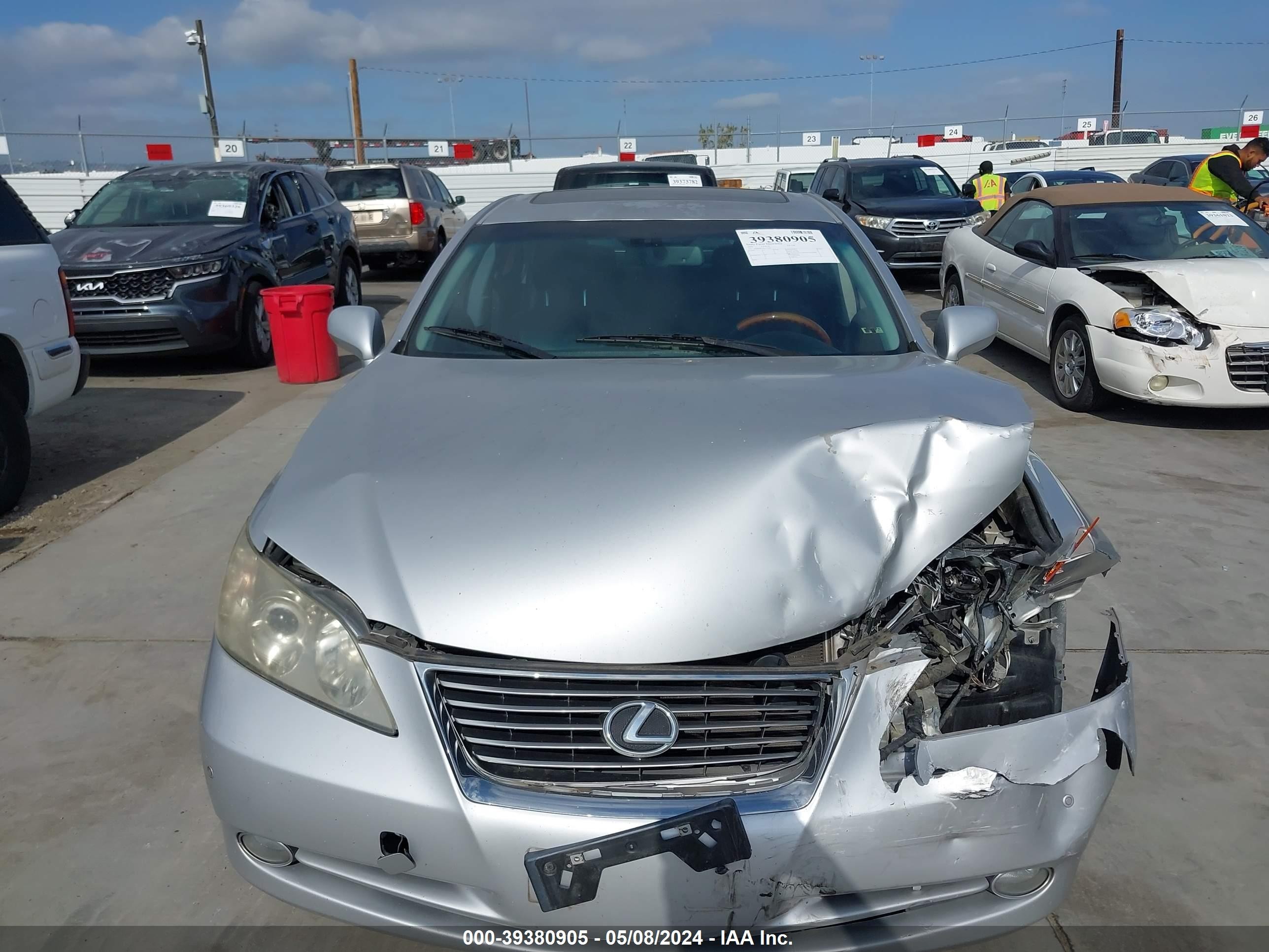 Photo 11 VIN: JTHBJ46G792337556 - LEXUS ES 