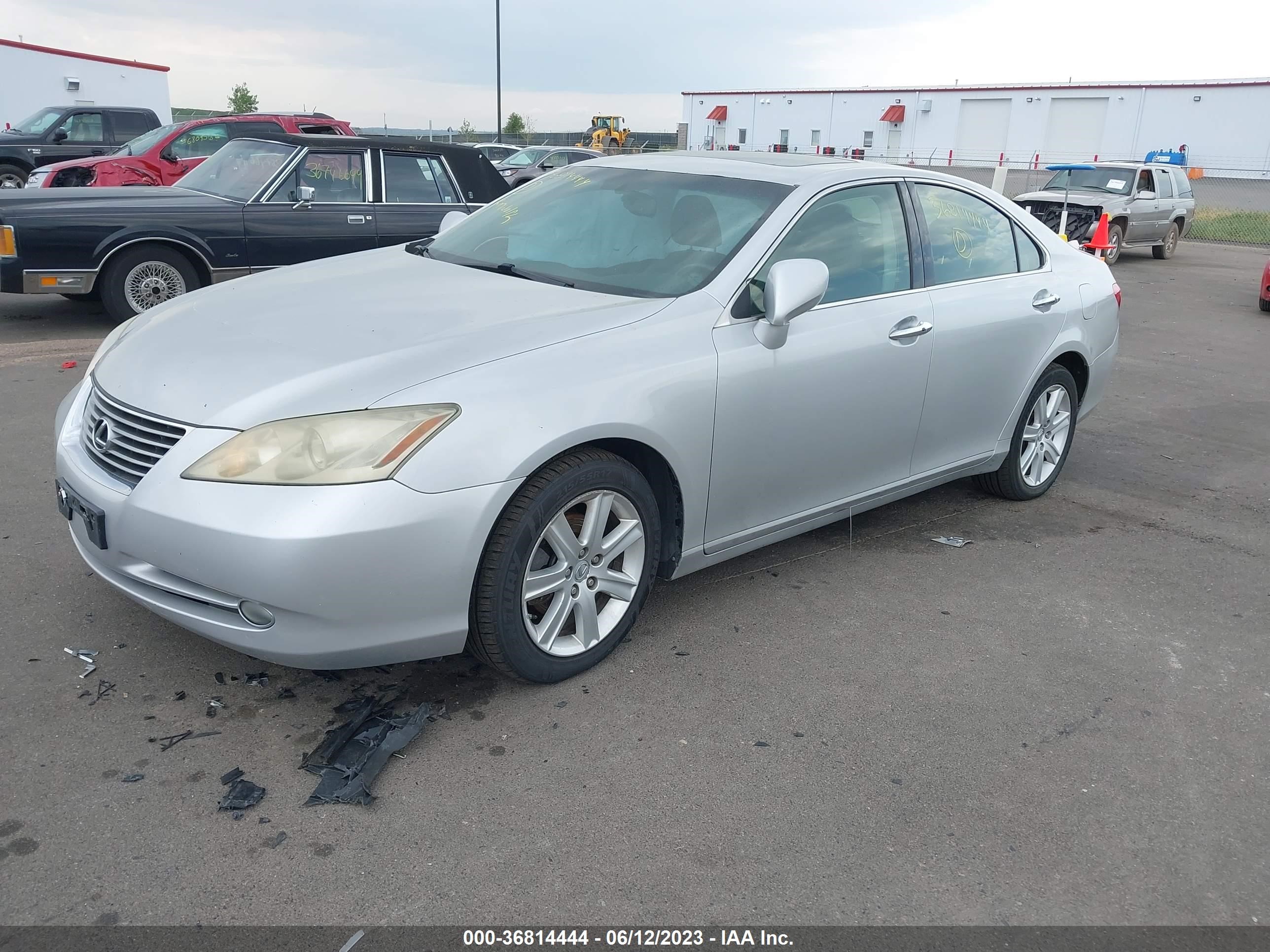 Photo 1 VIN: JTHBJ46G872028224 - LEXUS ES 