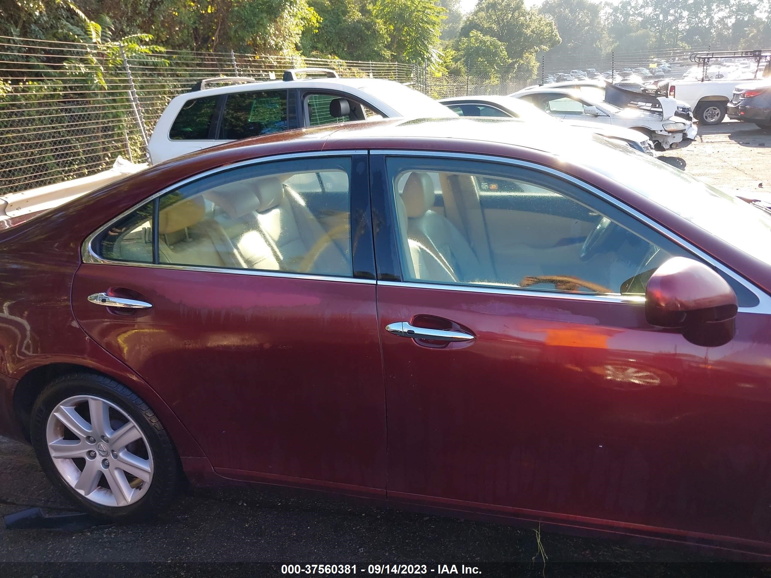 Photo 12 VIN: JTHBJ46G872129506 - LEXUS ES 