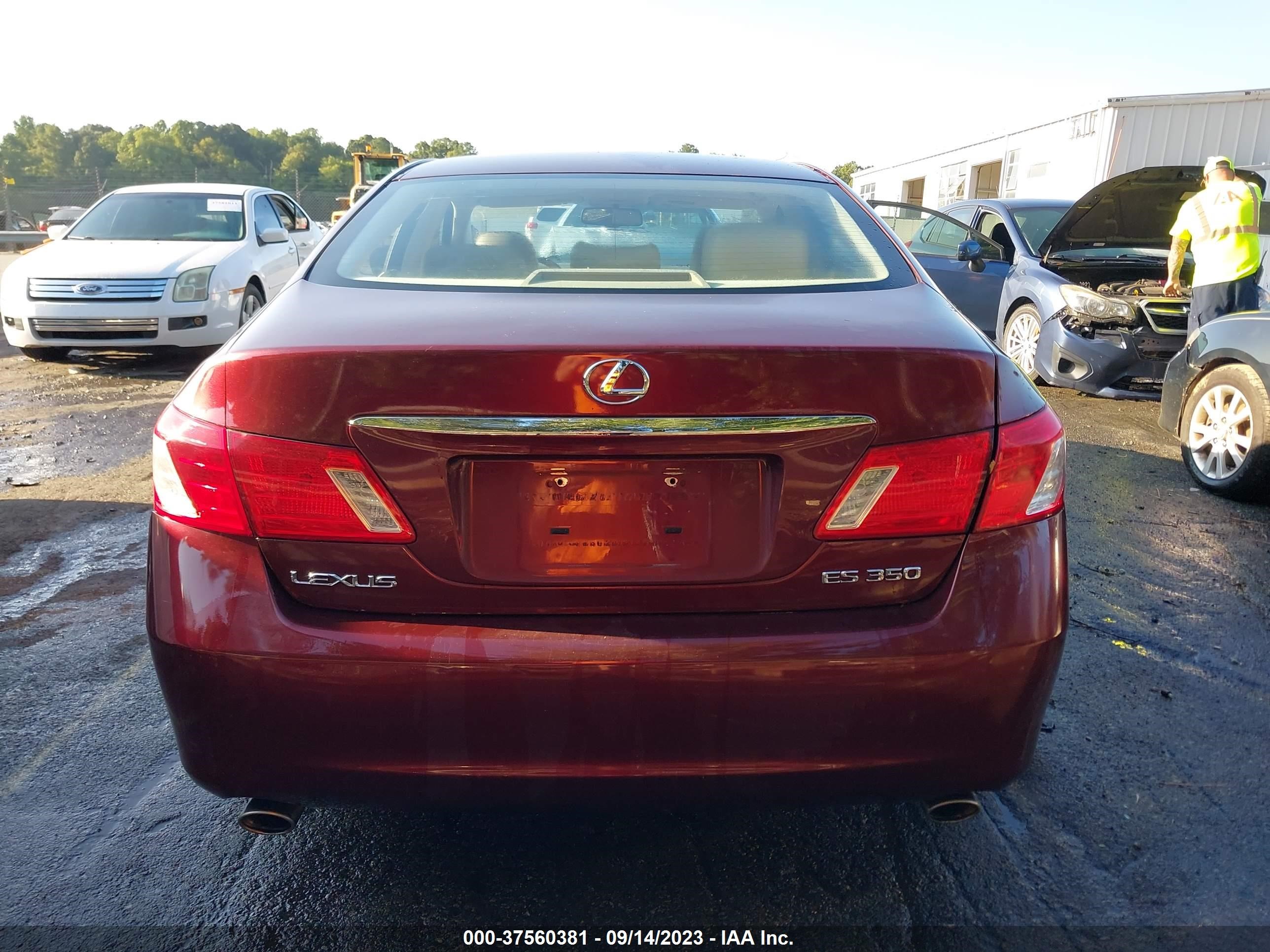 Photo 15 VIN: JTHBJ46G872129506 - LEXUS ES 