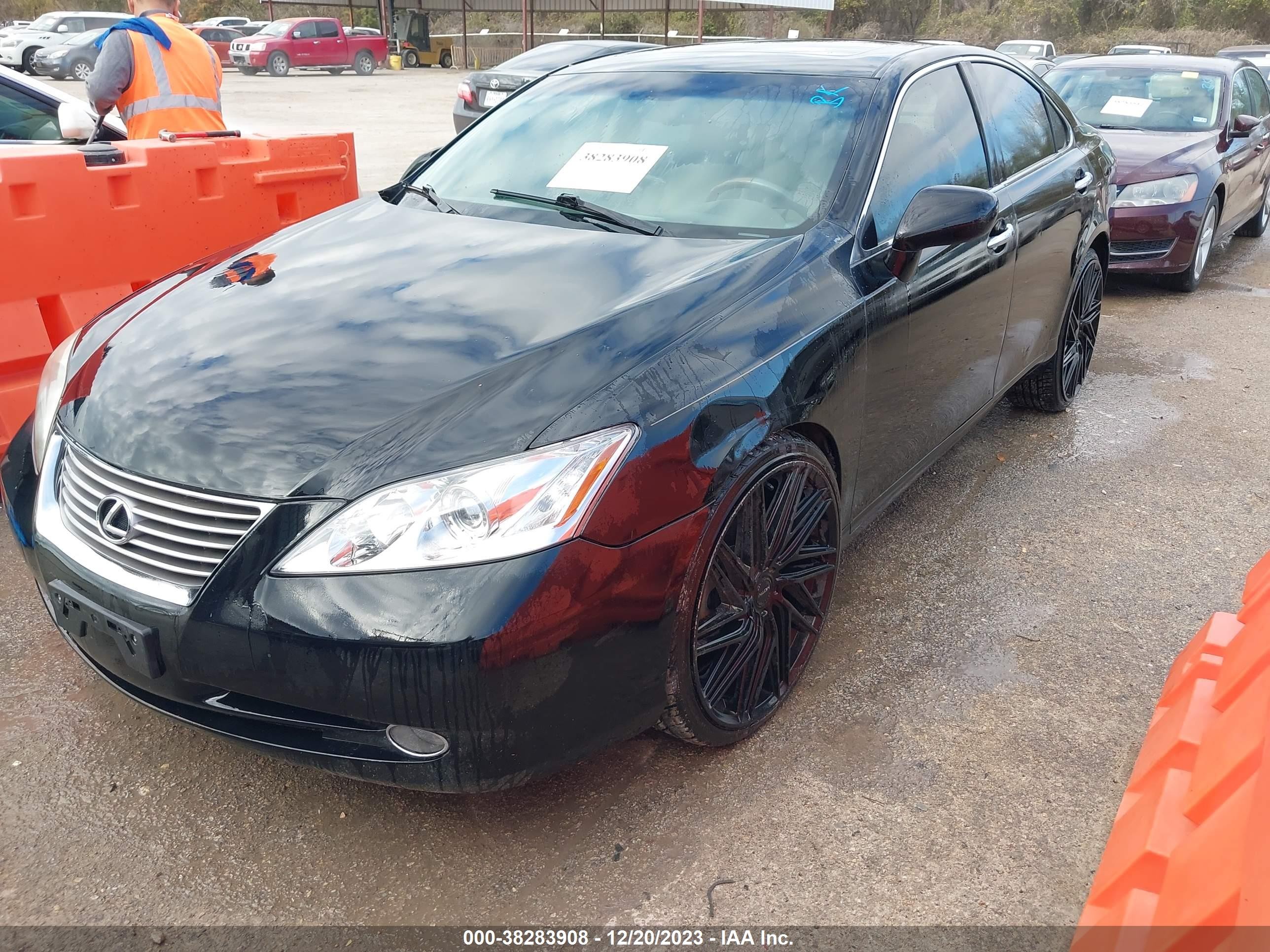 Photo 1 VIN: JTHBJ46G882195605 - LEXUS ES 