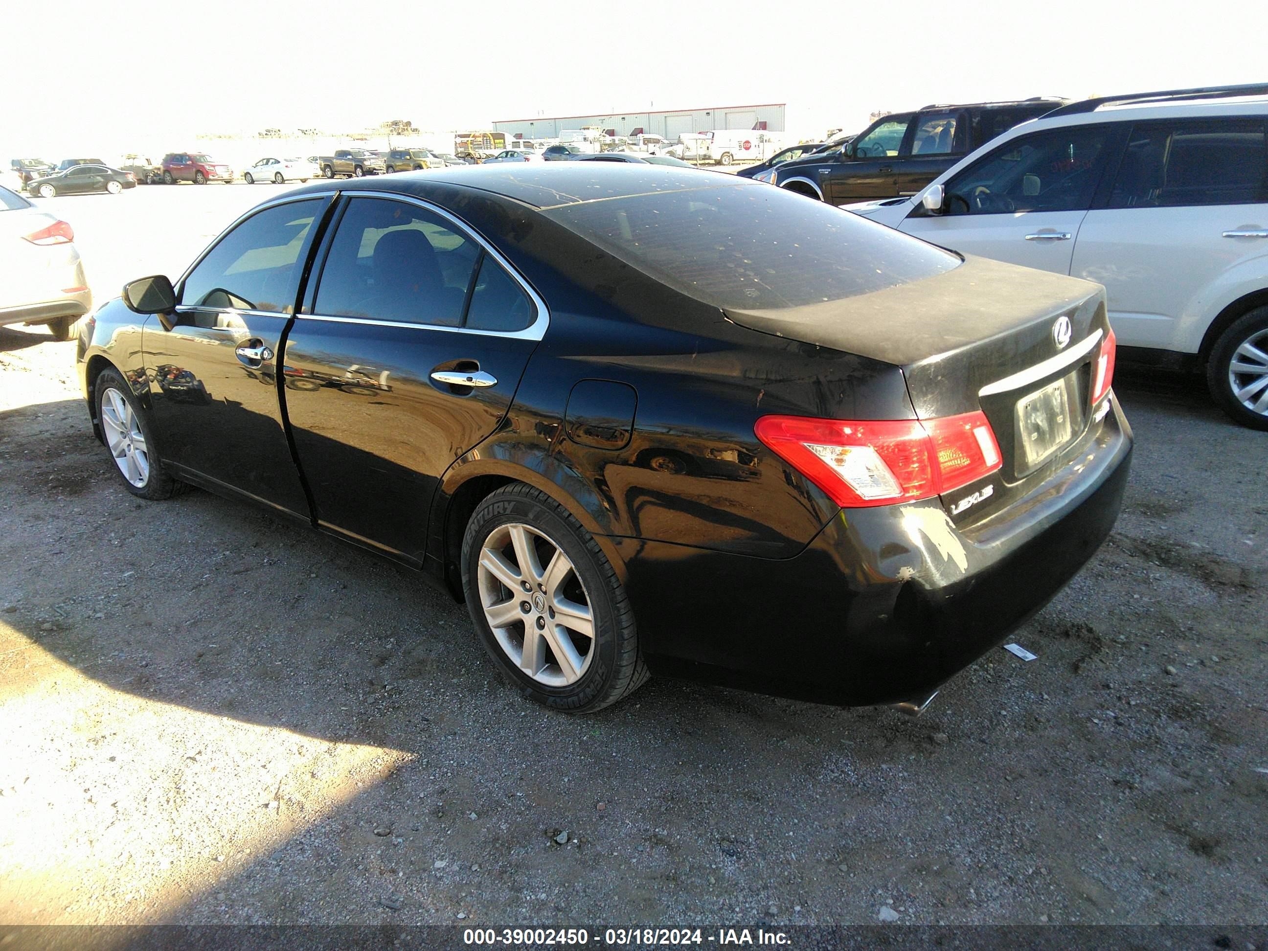 Photo 2 VIN: JTHBJ46G882200494 - LEXUS ES 