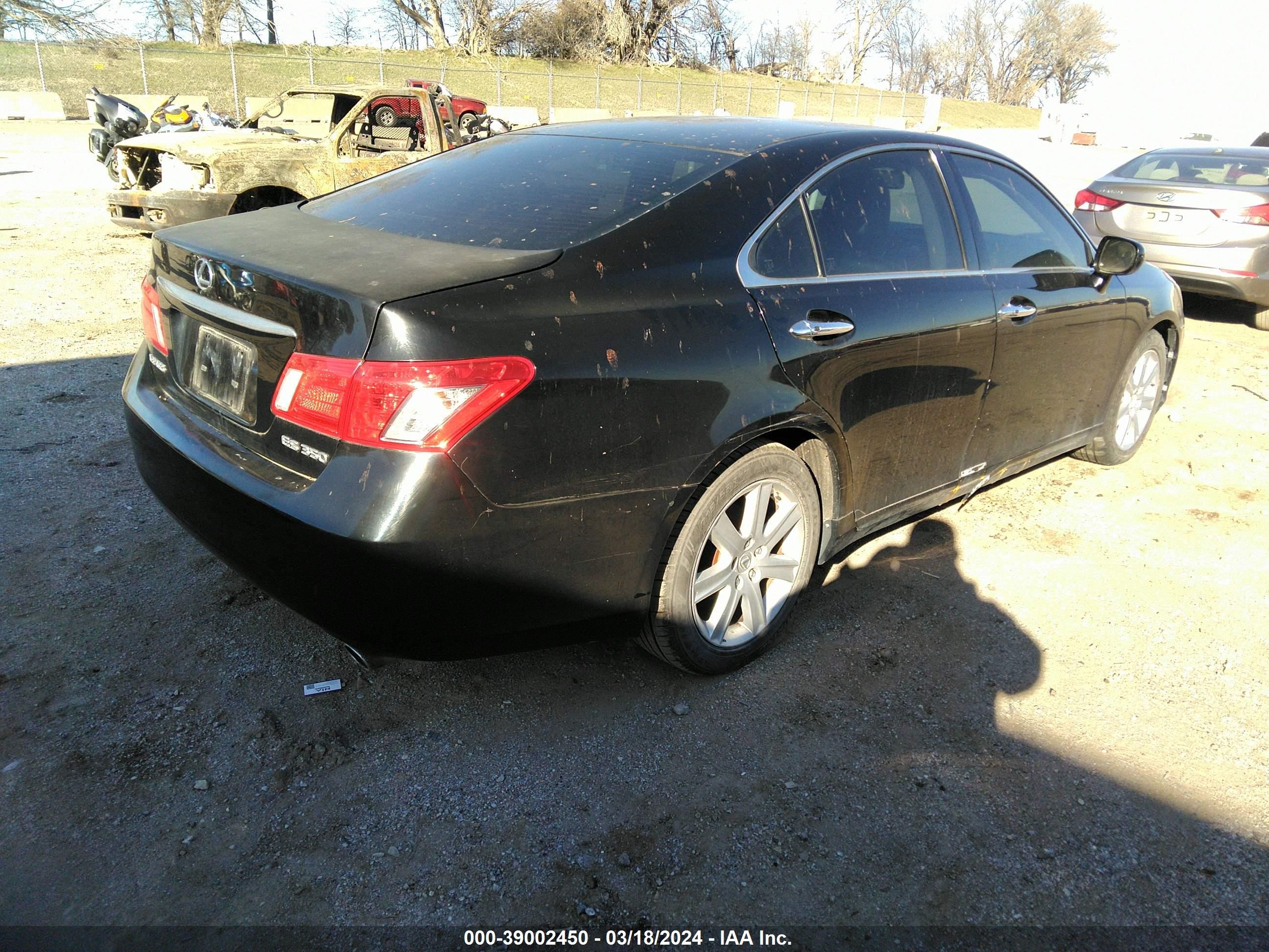 Photo 3 VIN: JTHBJ46G882200494 - LEXUS ES 