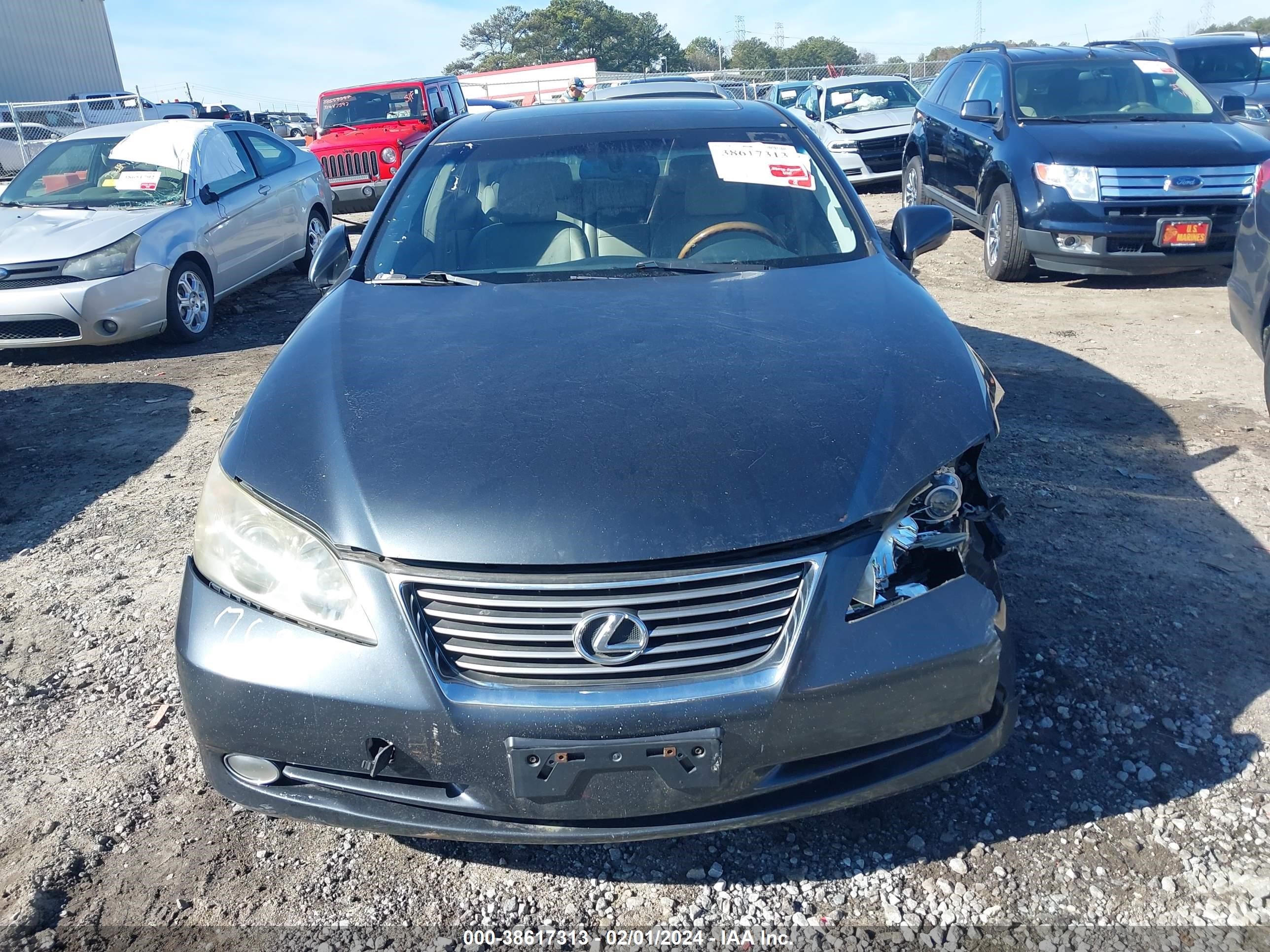 Photo 11 VIN: JTHBJ46G892297679 - LEXUS ES 