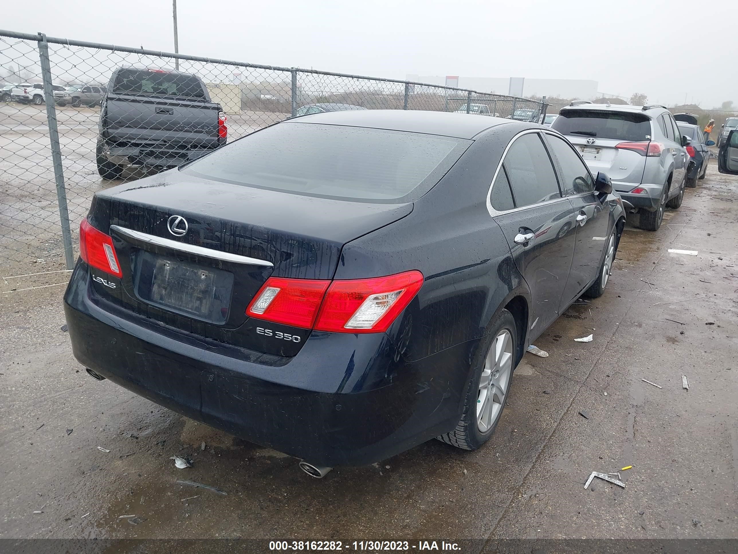 Photo 3 VIN: JTHBJ46G892311757 - LEXUS ES 