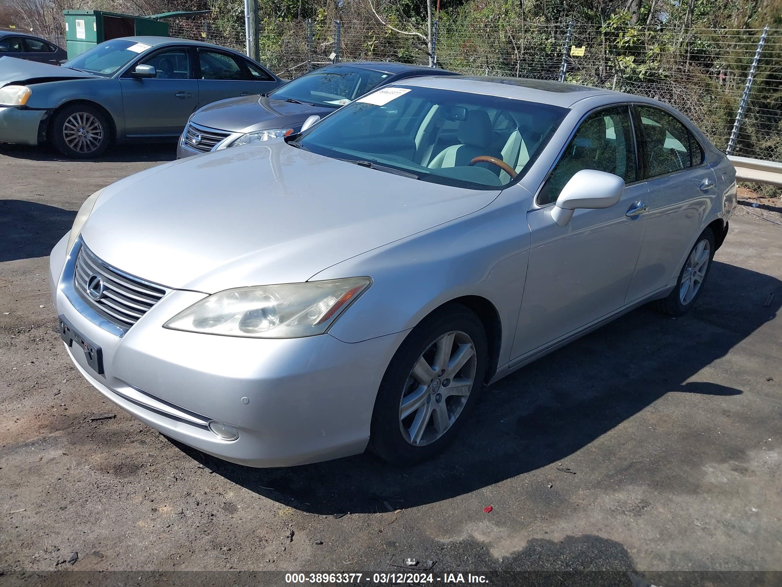 Photo 1 VIN: JTHBJ46G972020777 - LEXUS ES 