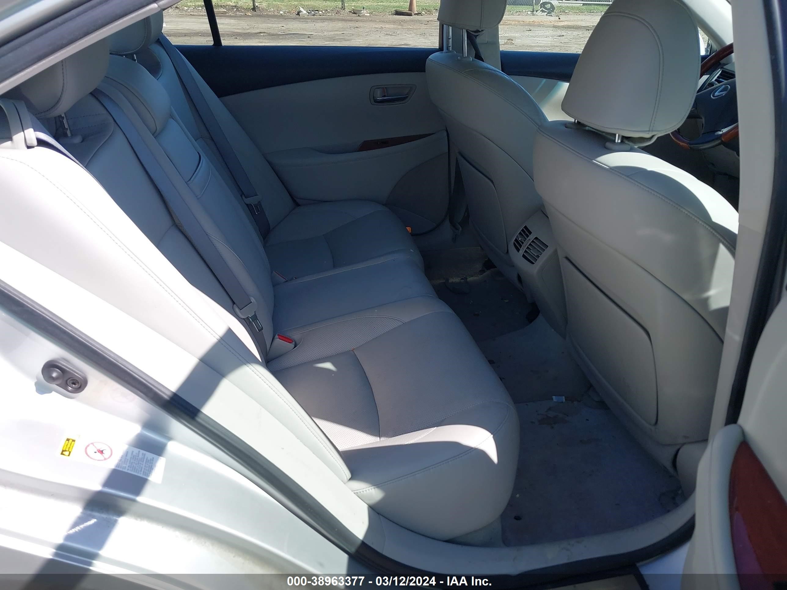 Photo 7 VIN: JTHBJ46G972020777 - LEXUS ES 