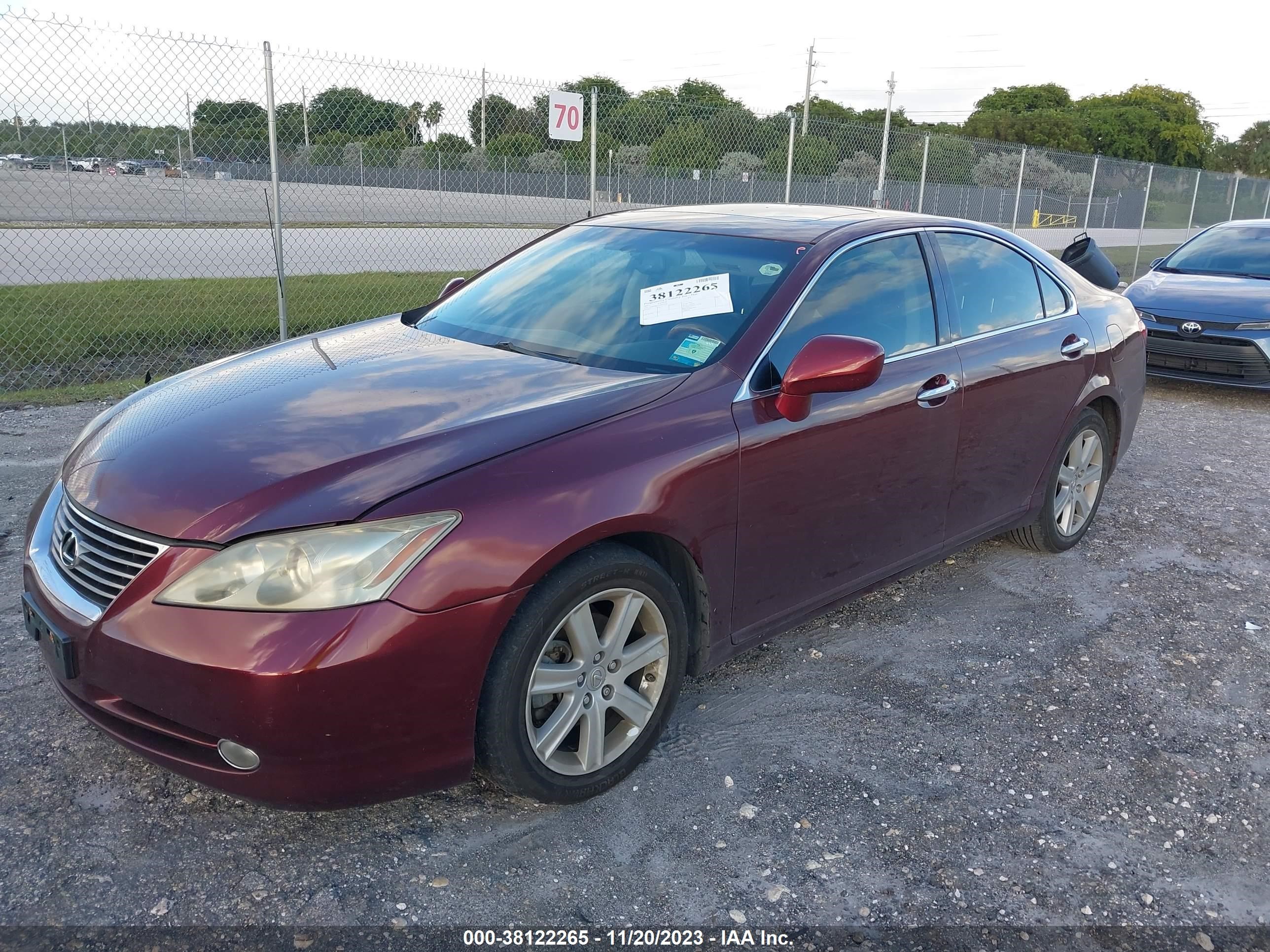 Photo 1 VIN: JTHBJ46G972027518 - LEXUS ES 