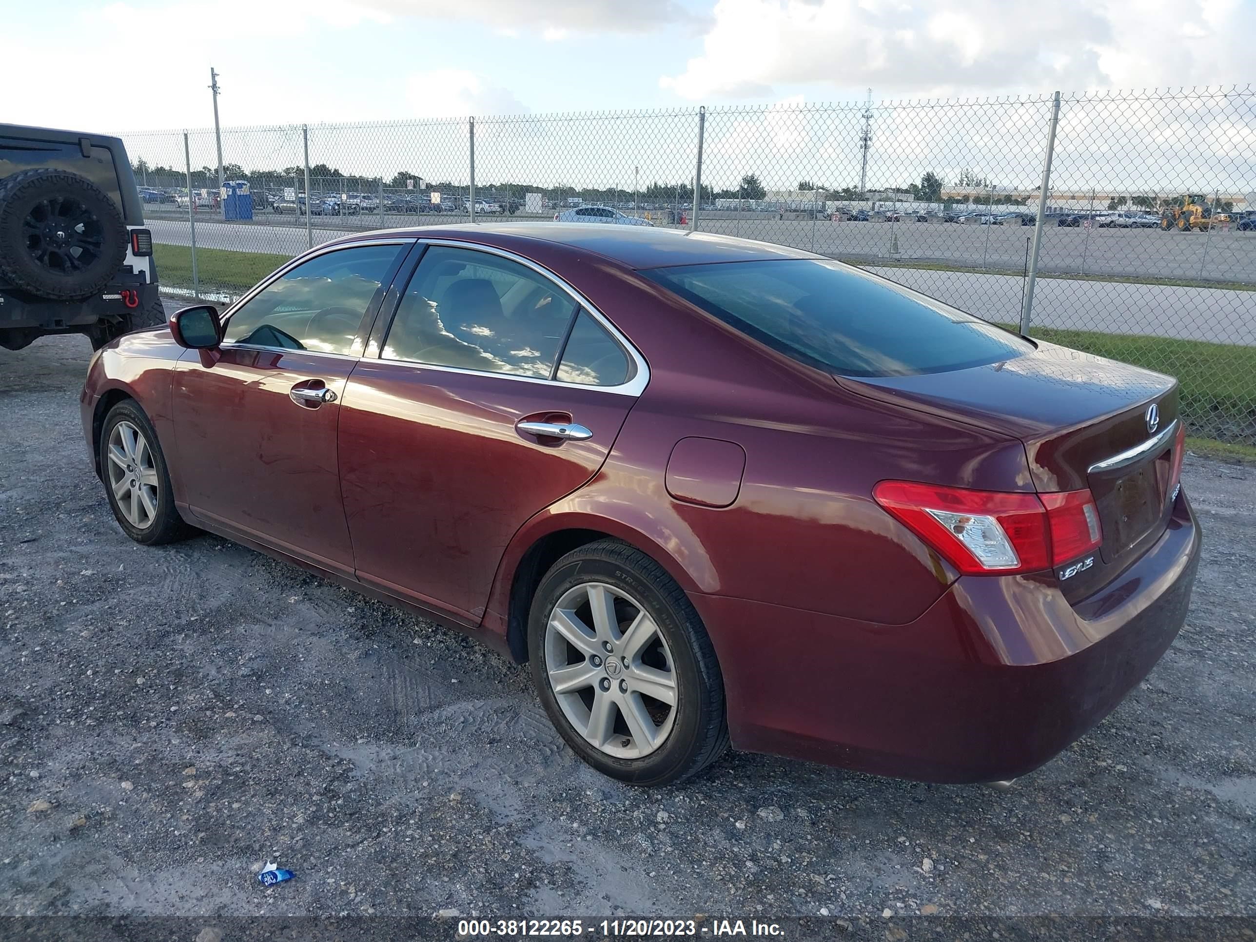 Photo 2 VIN: JTHBJ46G972027518 - LEXUS ES 