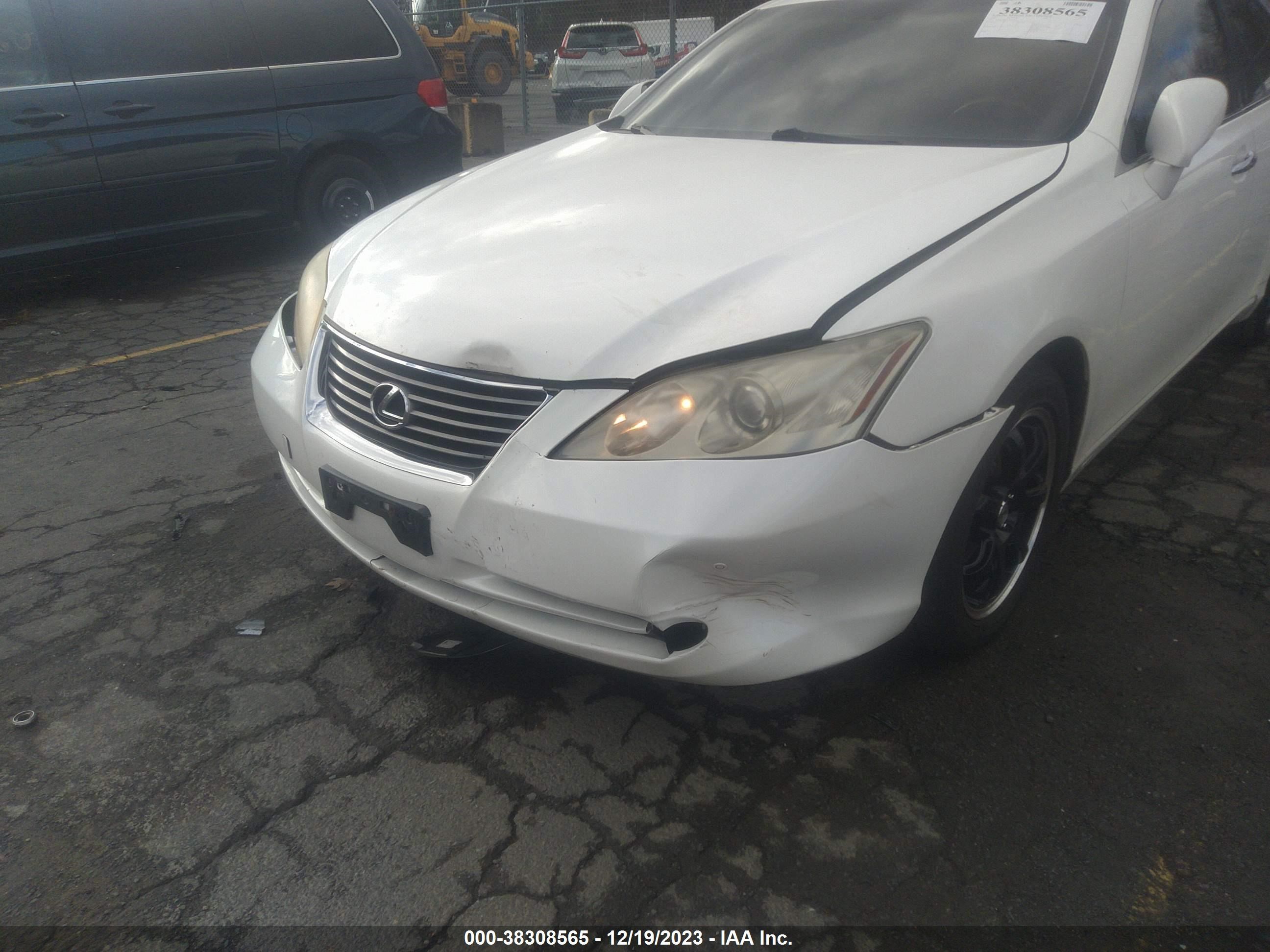 Photo 11 VIN: JTHBJ46G972027597 - LEXUS ES 