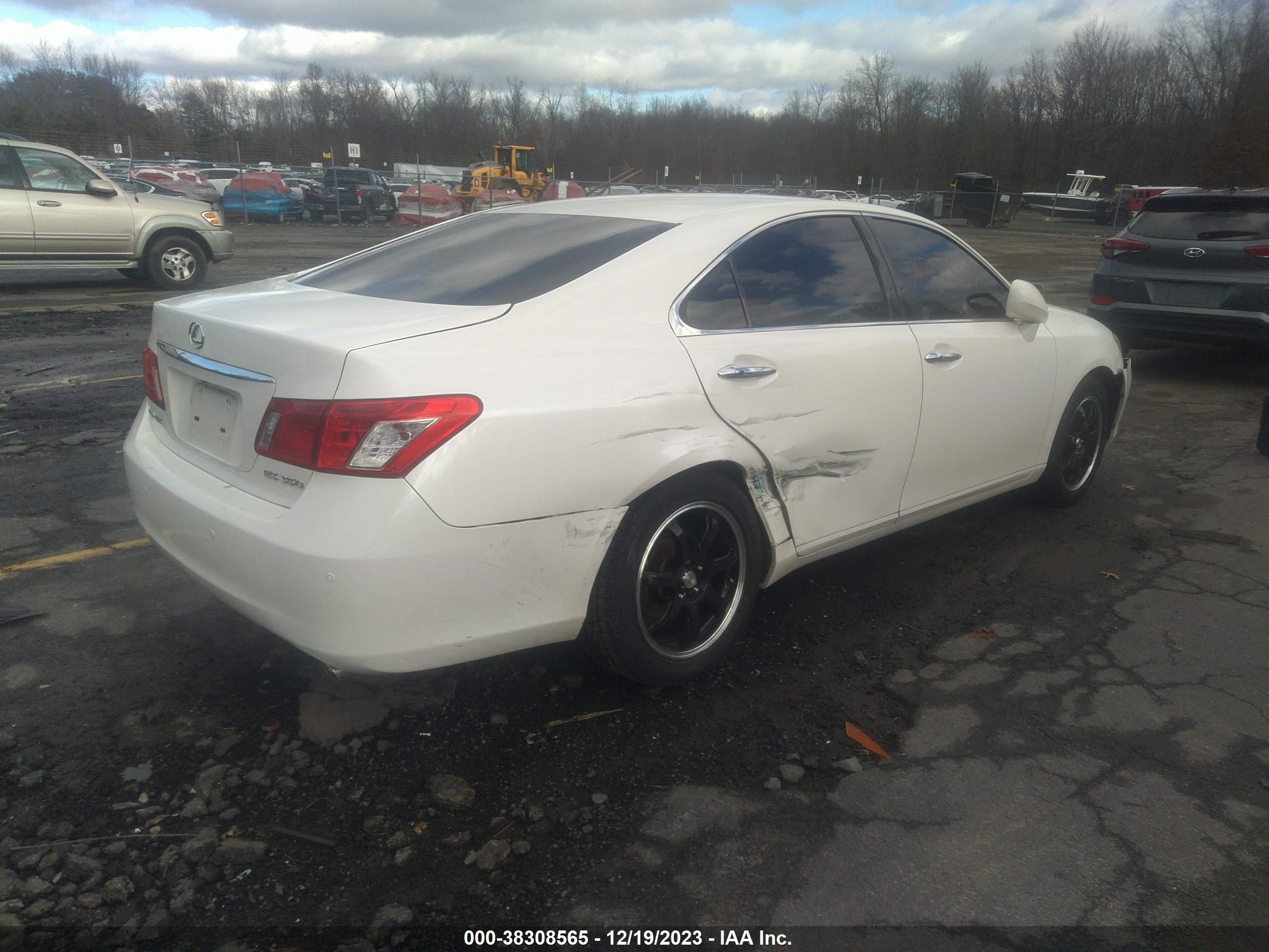 Photo 3 VIN: JTHBJ46G972027597 - LEXUS ES 