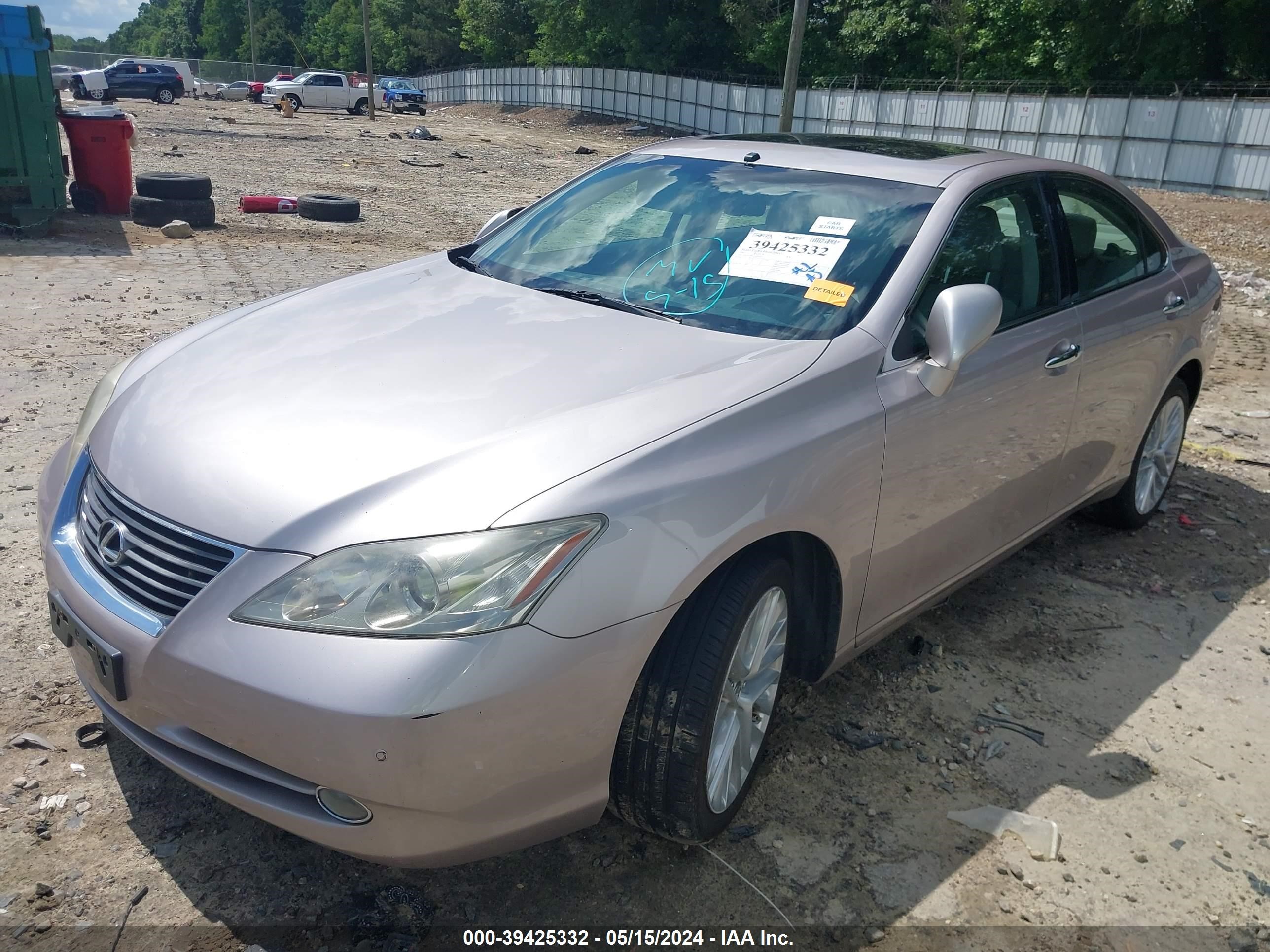 Photo 1 VIN: JTHBJ46G972031147 - LEXUS ES 