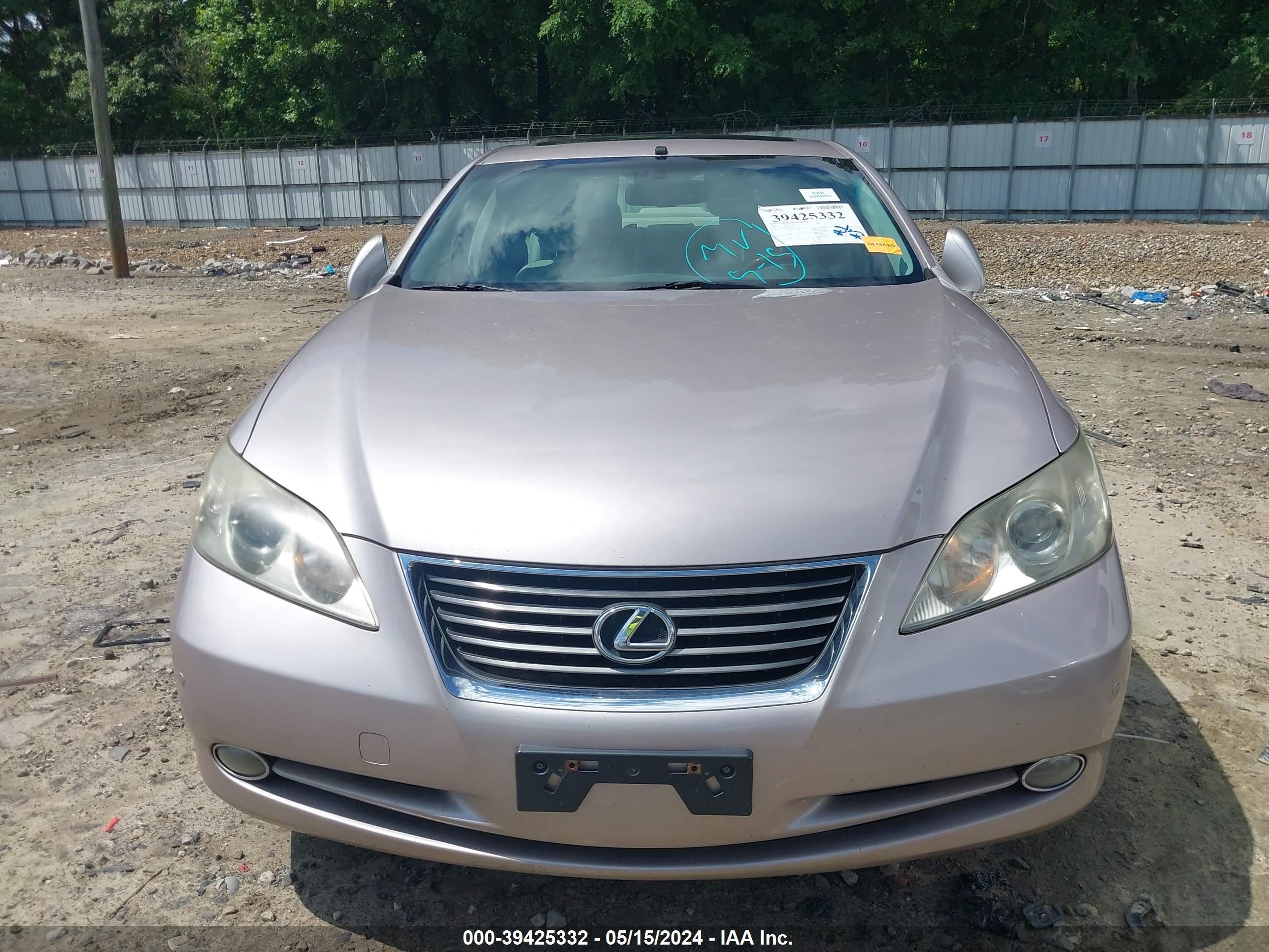 Photo 11 VIN: JTHBJ46G972031147 - LEXUS ES 