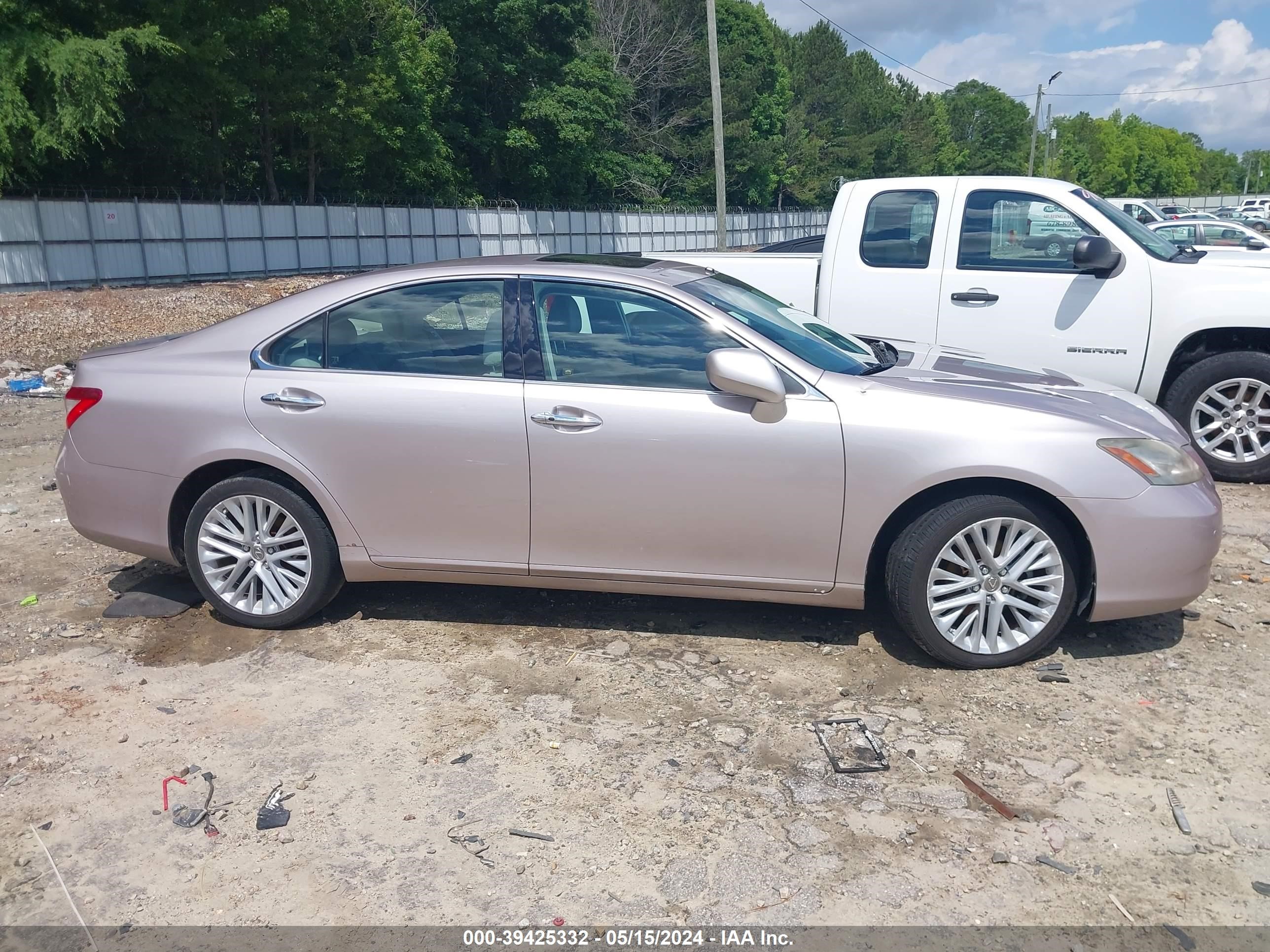 Photo 12 VIN: JTHBJ46G972031147 - LEXUS ES 