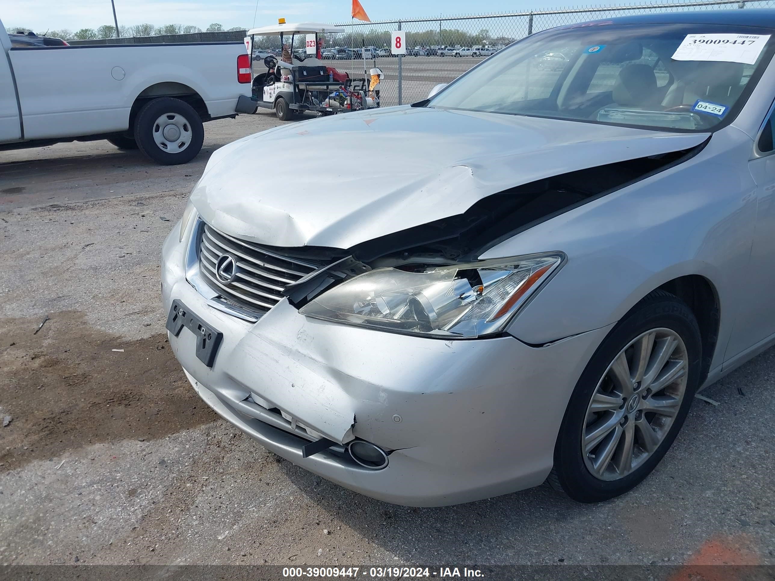 Photo 12 VIN: JTHBJ46G982191210 - LEXUS ES 