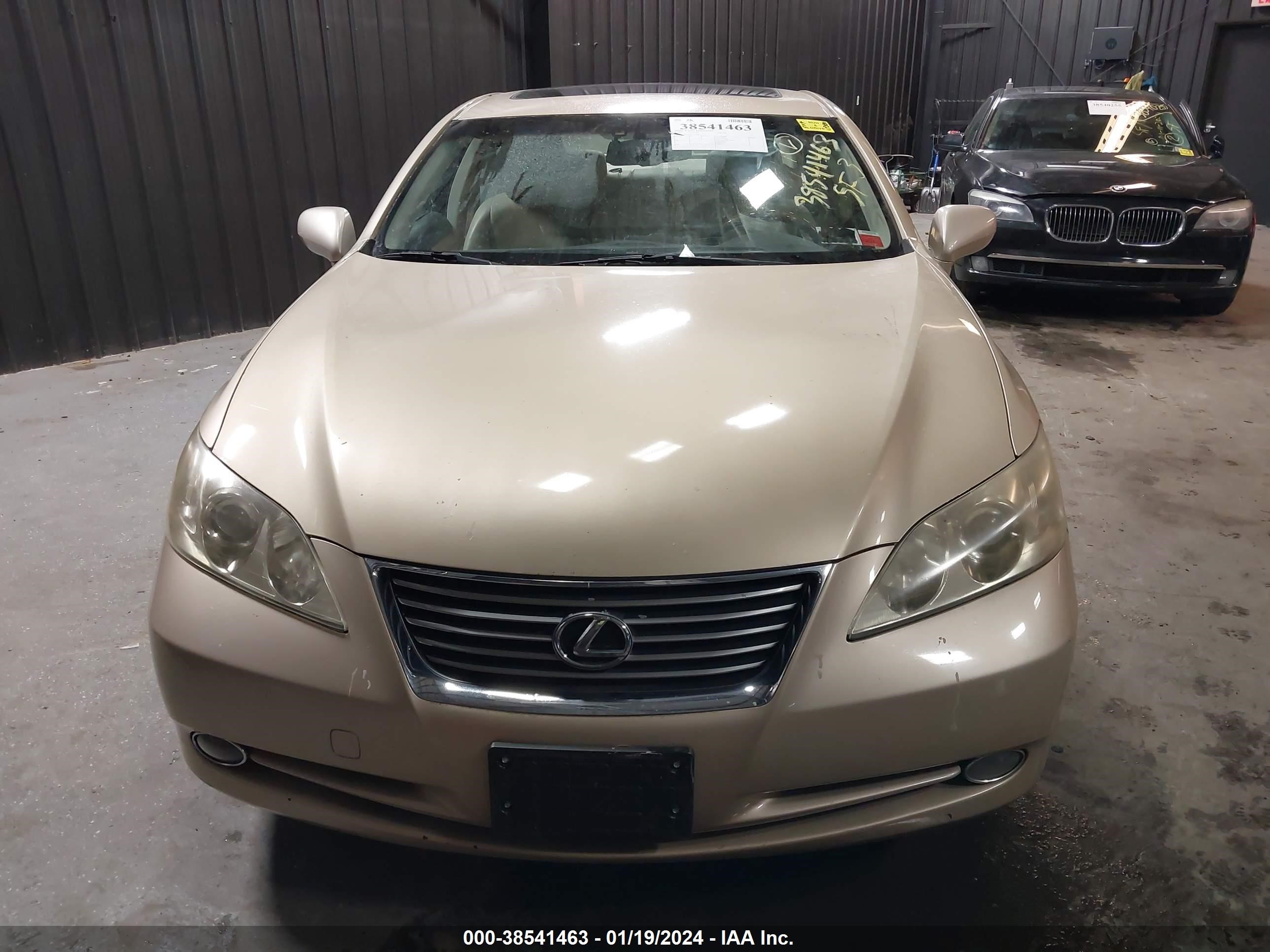 Photo 11 VIN: JTHBJ46G982192969 - LEXUS ES 