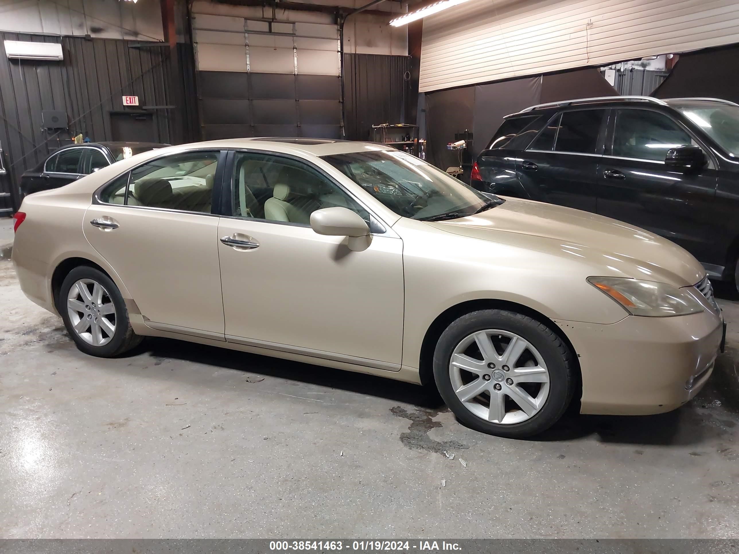 Photo 12 VIN: JTHBJ46G982192969 - LEXUS ES 